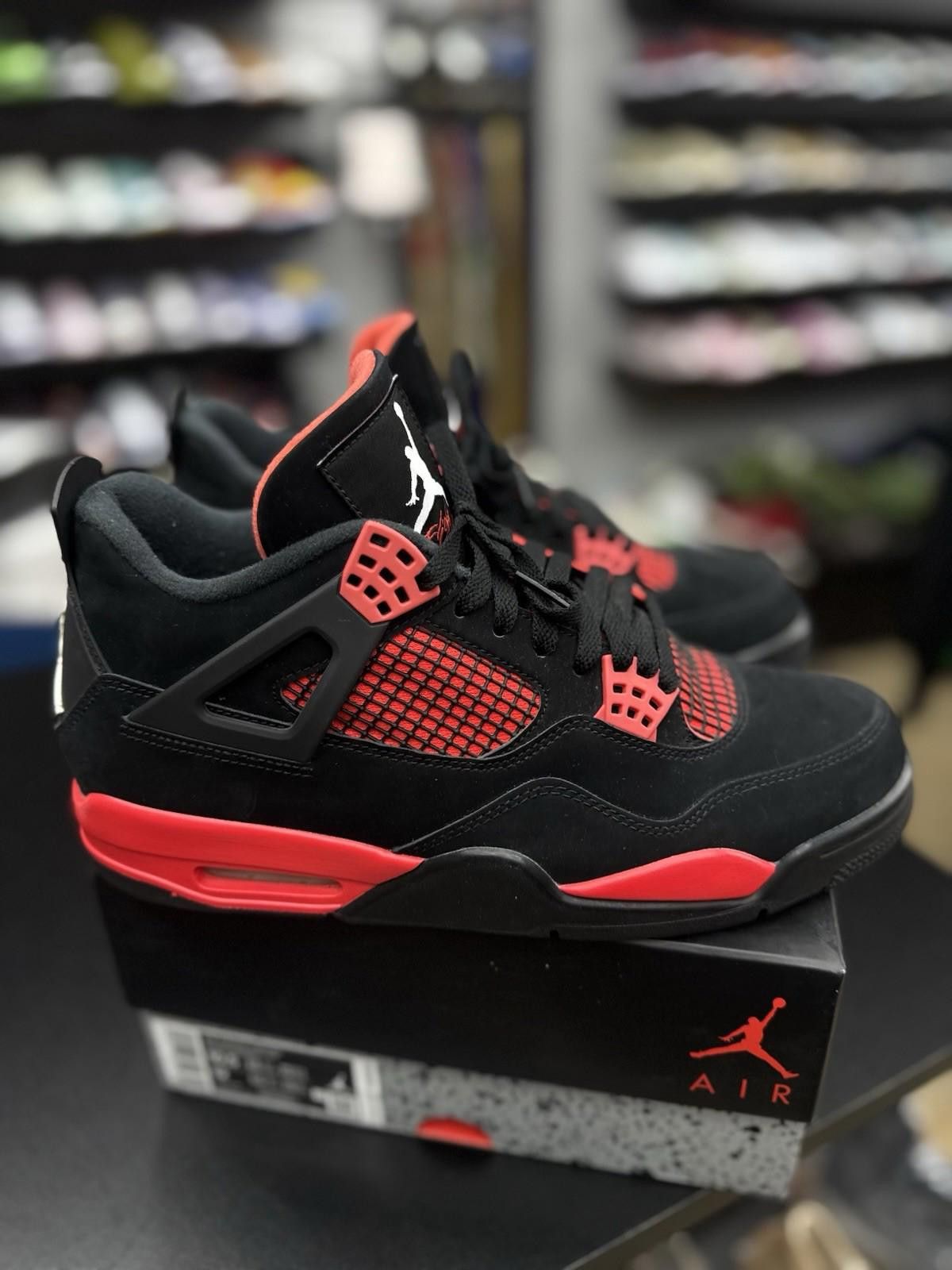Jordan Brand Air Jordan 4 Retro “Red Thunder” USED Size 10.5 OG ALL Size US 10.5 / EU 43-44 - 11 Thumbnail