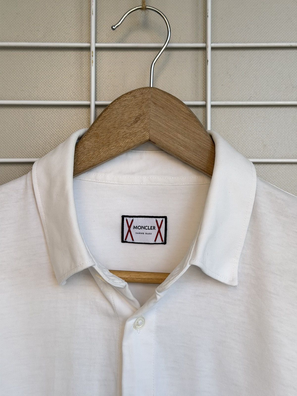 Moncler Moncler Gamme Bleu Classic Oxford Button Shirt Mens Size L Size US L / EU 52-54 / 3 - 12 Thumbnail