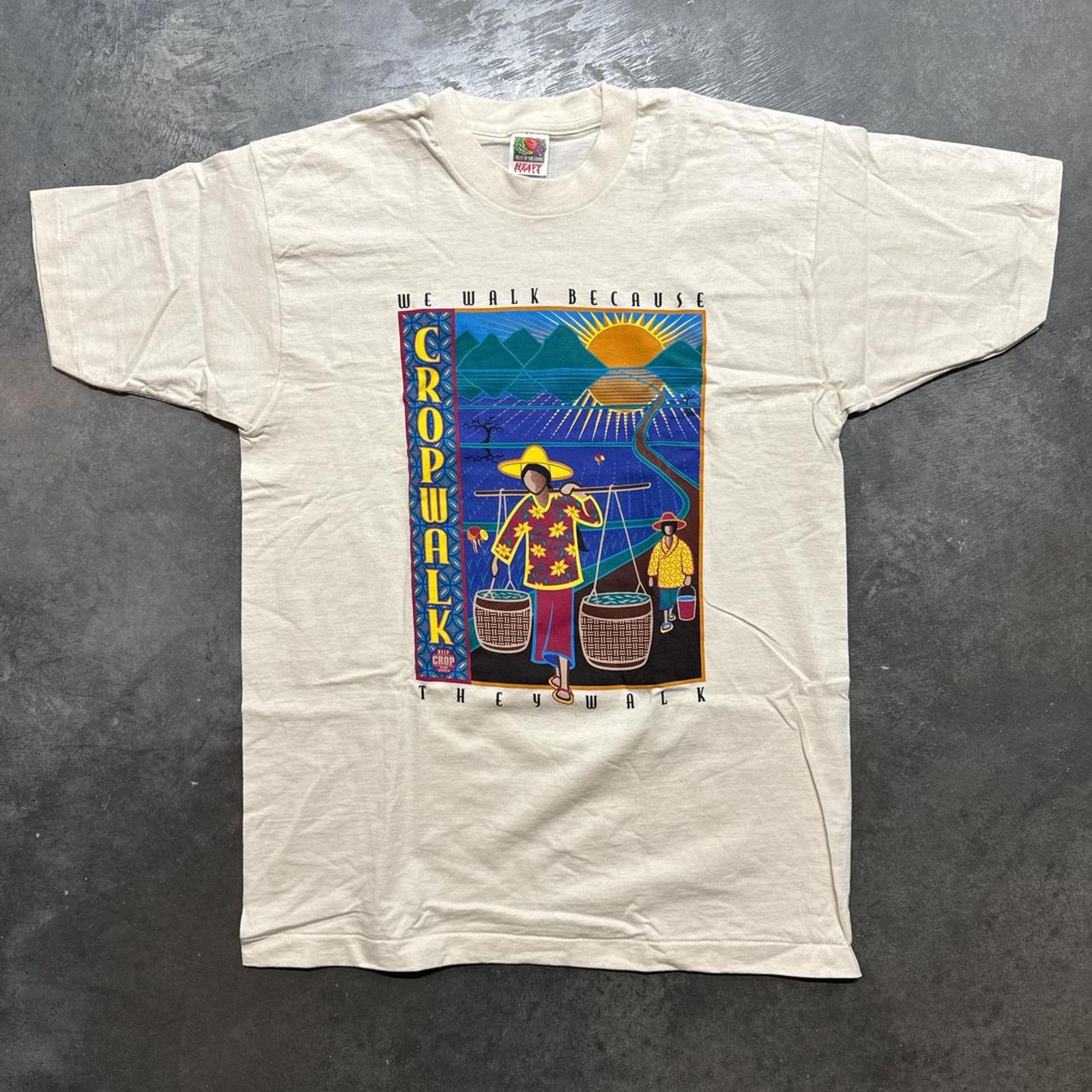 Vintage Vintage 90s Crop Walk Stop Hunger Graphic T-Shirt Size US L / EU 52-54 / 3 - 1 Thumbnail