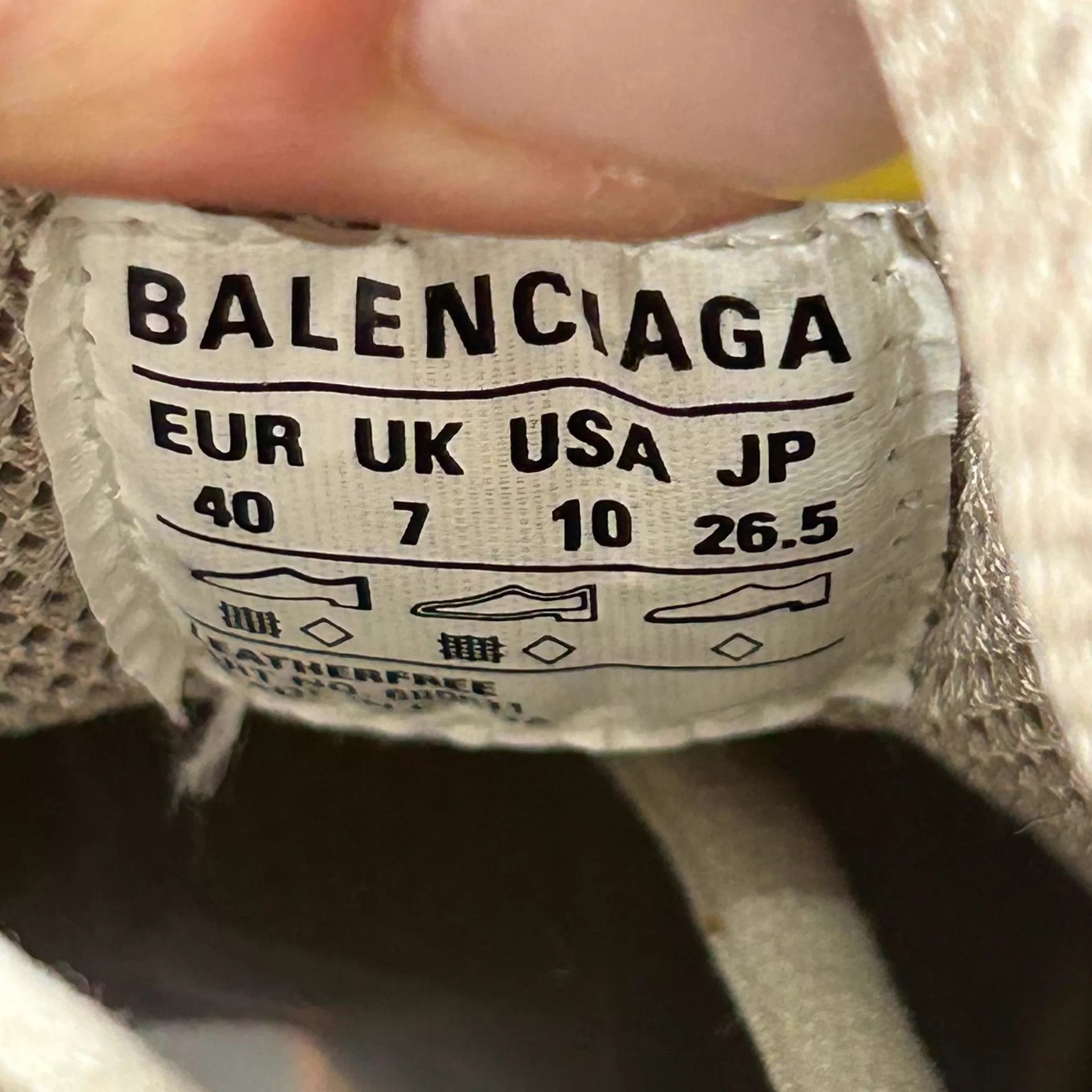 Balenciaga Balenciaga Gray Tire Shoes EU40 Near Mint OG Box/Extras Size US 10 / EU 43 - 7 Thumbnail