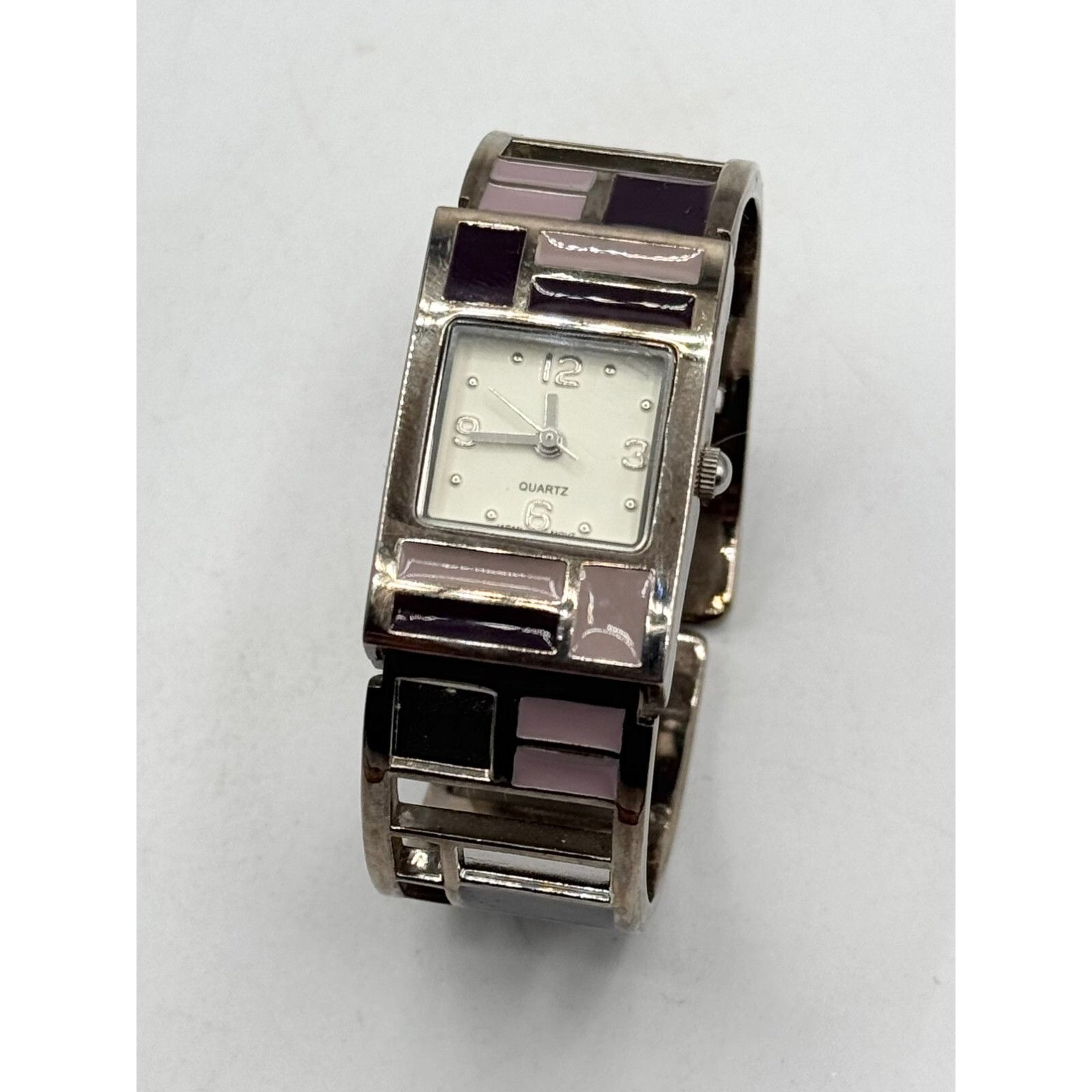 Vintage Woman's Enamel Japan Movt Ladies Watch Quartz Cuff Geometric Size ONE SIZE - 2 Thumbnail