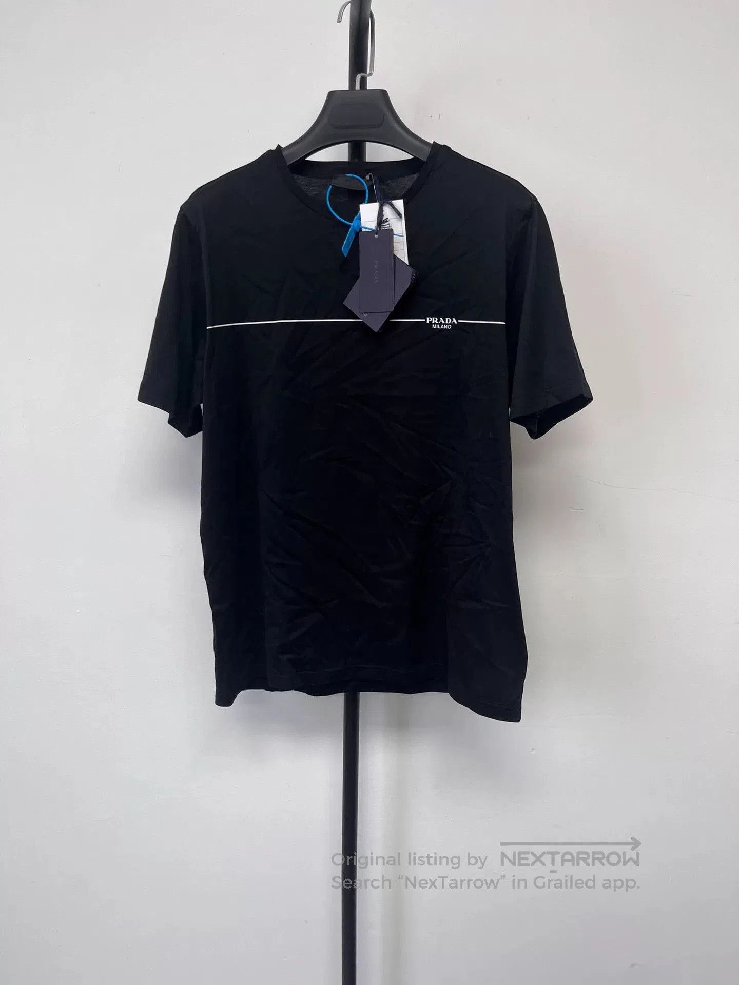 Prada Prada Men's Solid Round Neck Loose T-shirt. Size US M / EU 48-50 / 2 - 1 Thumbnail