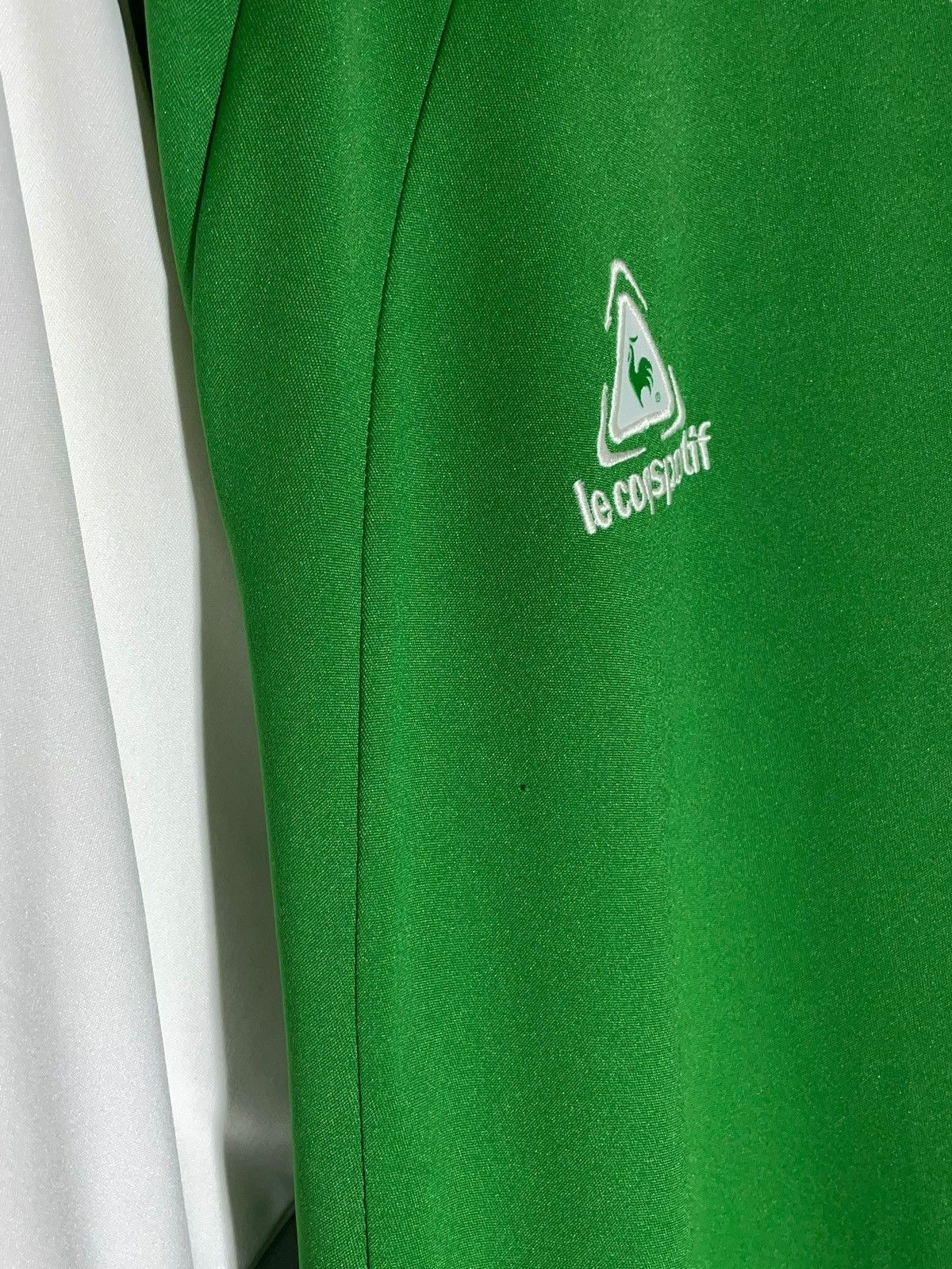 Vintage Hibernian FC Le Coq Sportif Vintage Football Shirt Size US L / EU 52-54 / 3 - 5 Thumbnail