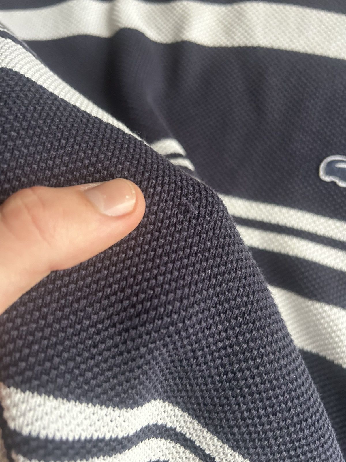 Lacoste Vintage Lacoste Solid Style Crewneck Sweater Mens Size 5 / L Size US L / EU 52-54 / 3 - 7 Thumbnail