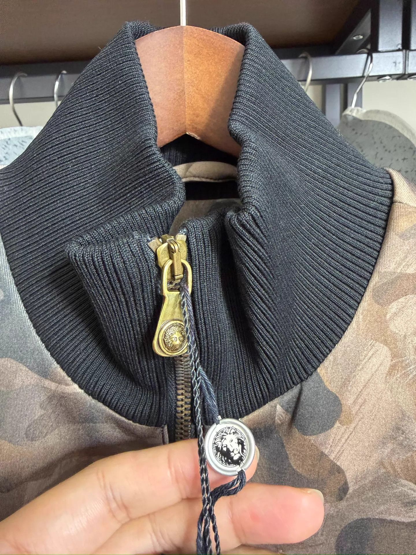 Versace Versace Versus Slim Fit Lion Camo Jacket 46 Size US S / EU 44-46 / 1 - 3 Thumbnail