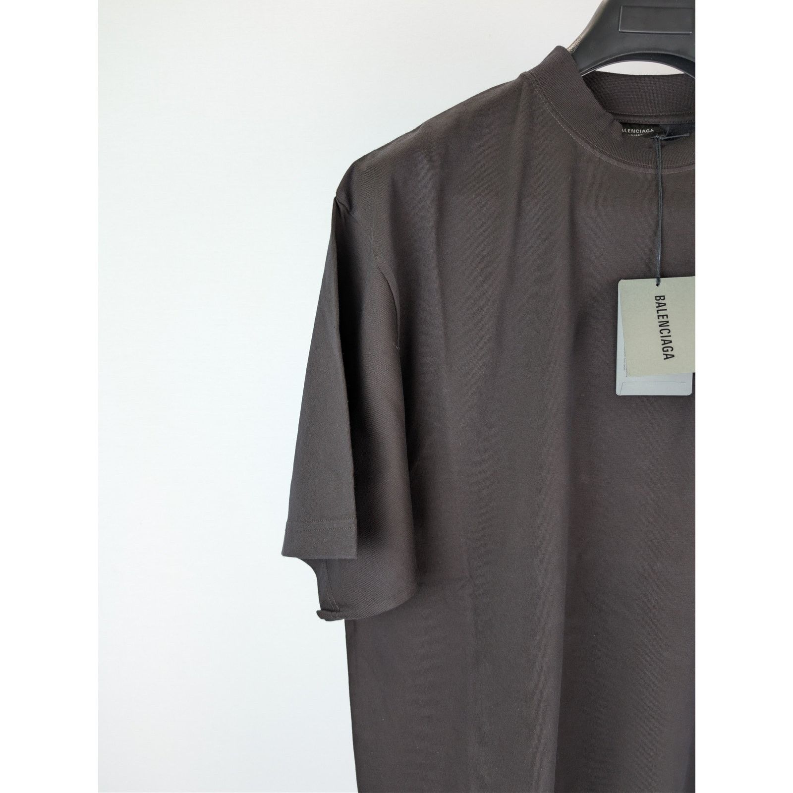 Balenciaga o1rshd1 Beverly Hills Vintage Jersey T-Shirt in Washed Black Size US M / EU 48-50 / 2 - 5 Thumbnail