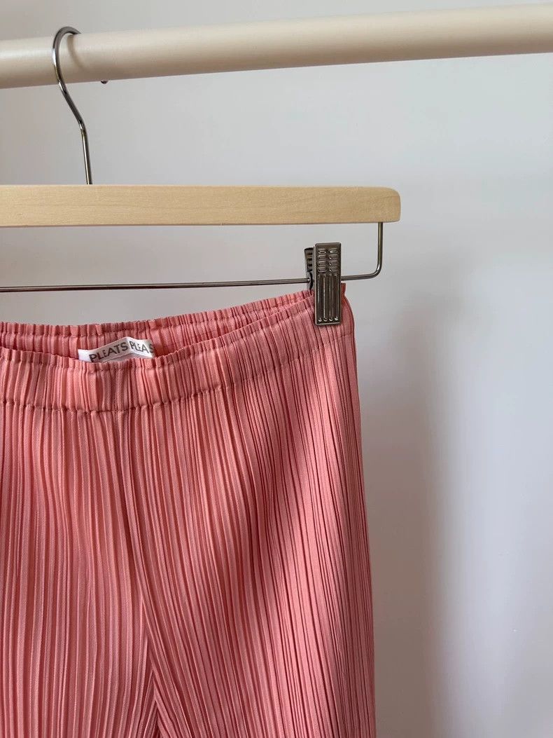 Issey Miyake Issey Miyake size:1 Pink pleated trousers Size 31" - 3 Thumbnail