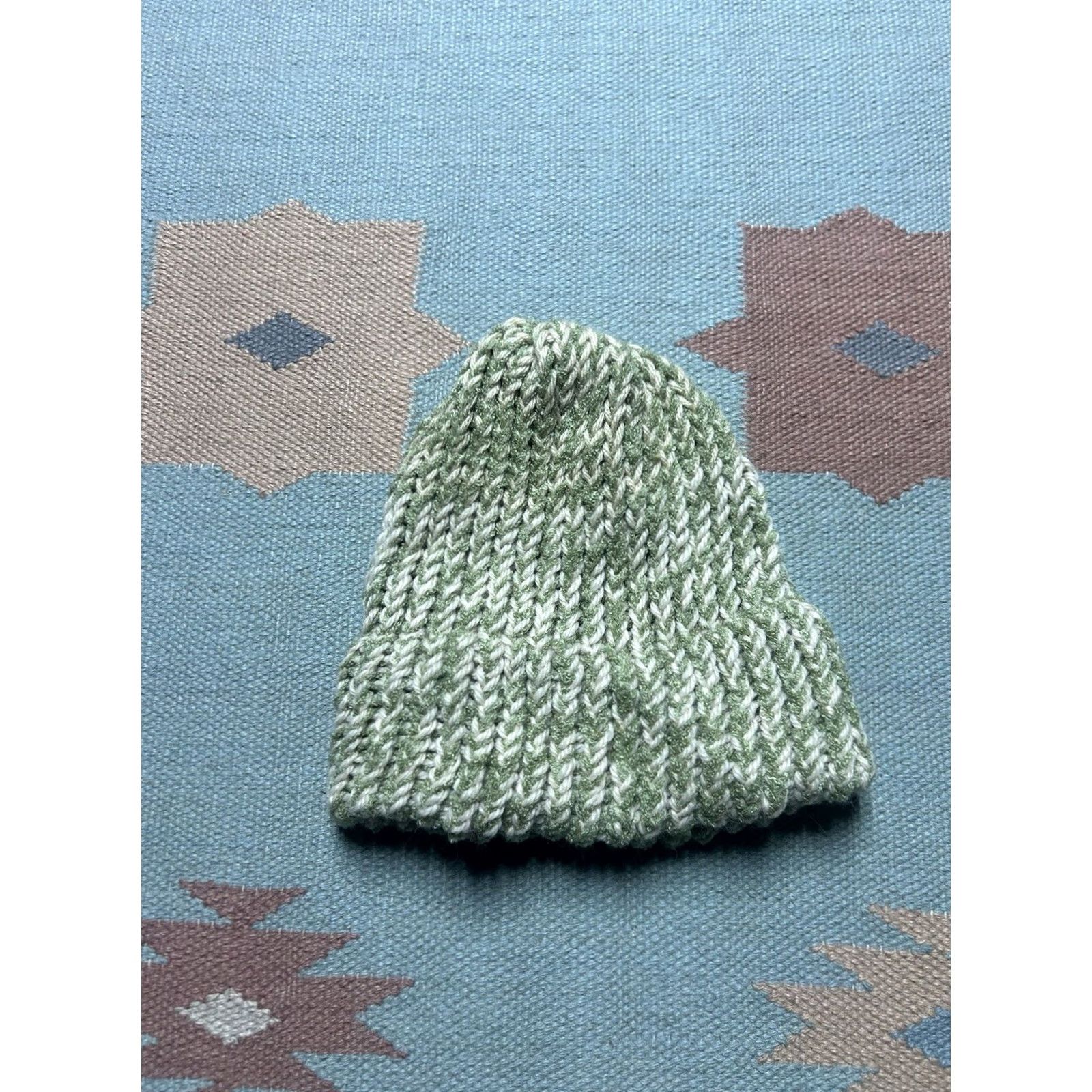 Vintage VINTAGE Hand knit crochet beanie skull cap winter hat light green white adult one size Size ONE SIZE - 2 Thumbnail