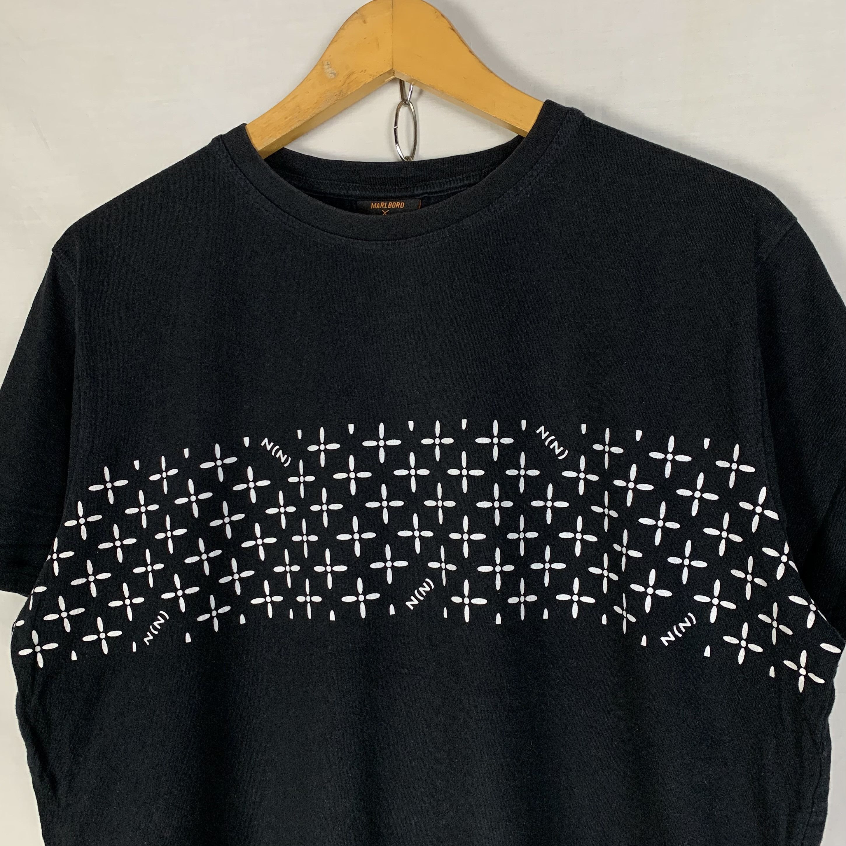 Number (N)ine Number (N)ine x Marlboro Tshirt Size US M / EU 48-50 / 2 - 2 Thumbnail