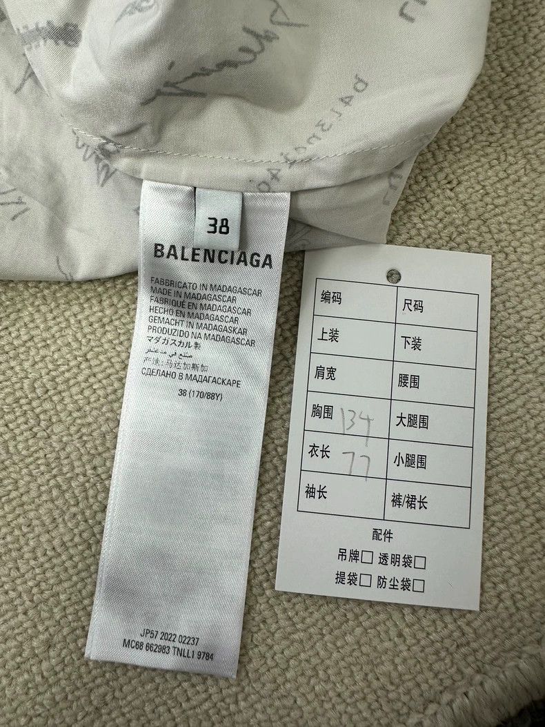 Balenciaga Balenciaga size 38 A shirt jacket full of bullet screen Size US M / EU 48-50 / 2 - 5 Thumbnail