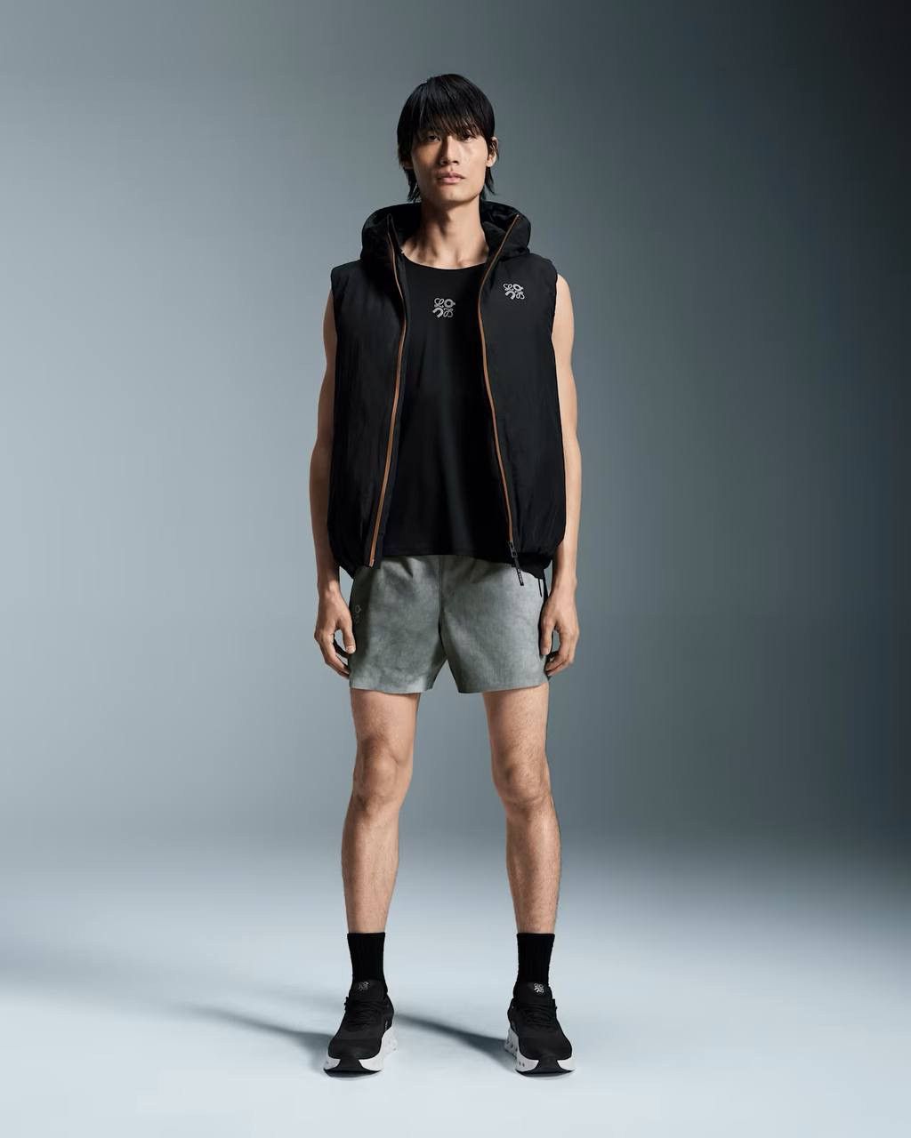 Loewe x On Puffer Vest Black Size M