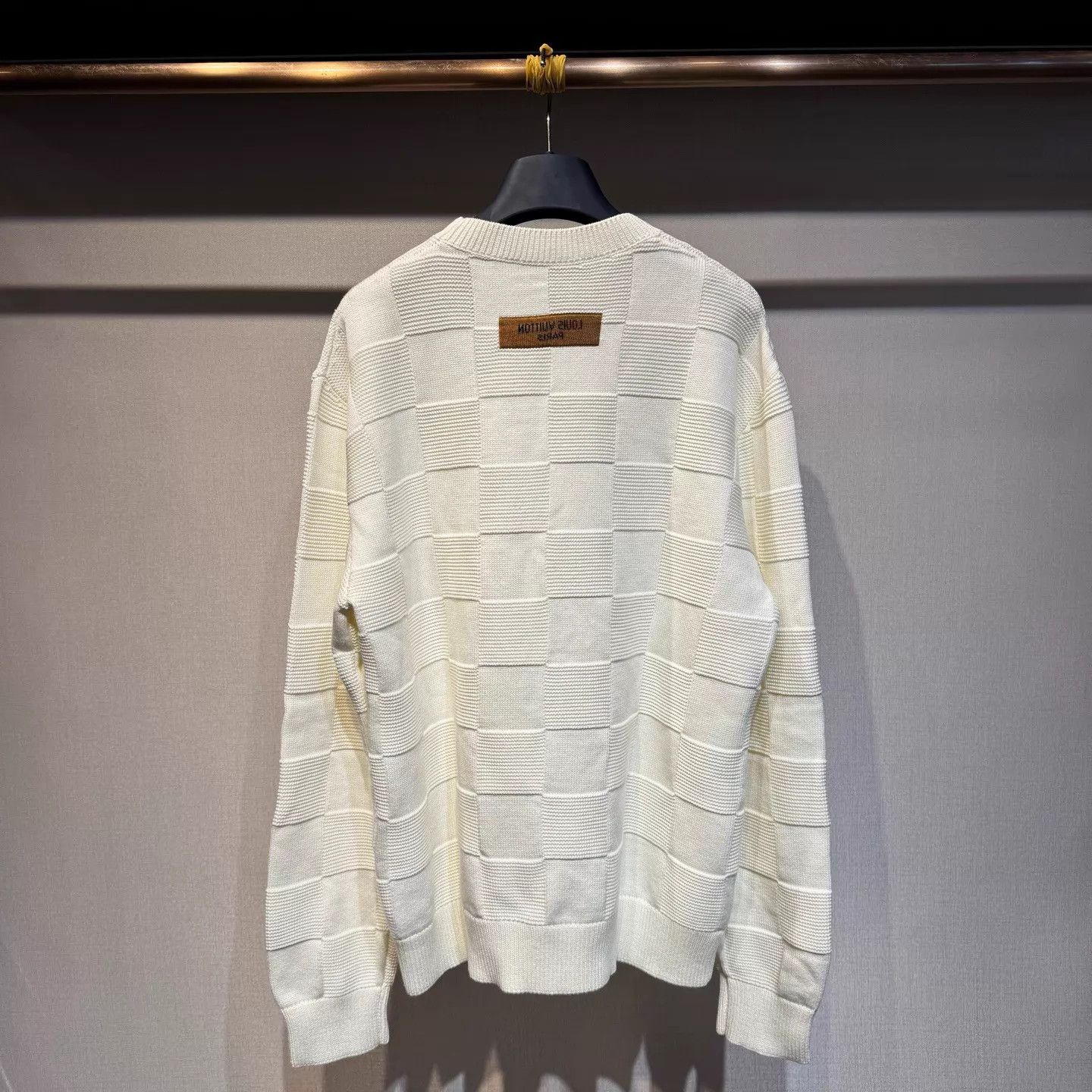 Louis Vuitton Louis Vuitton white checkerboard knit sweater S new Size US S / EU 44-46 / 1 - 2 Thumbnail
