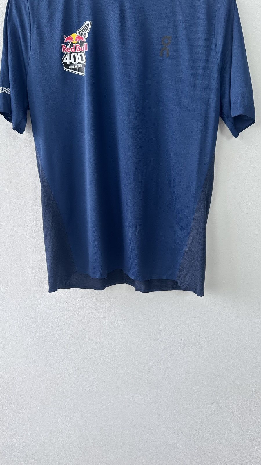 On On Running Performance T-Shirt Red Bull 400 Event Racing Top Size US M / EU 48-50 / 2 - 6 Thumbnail