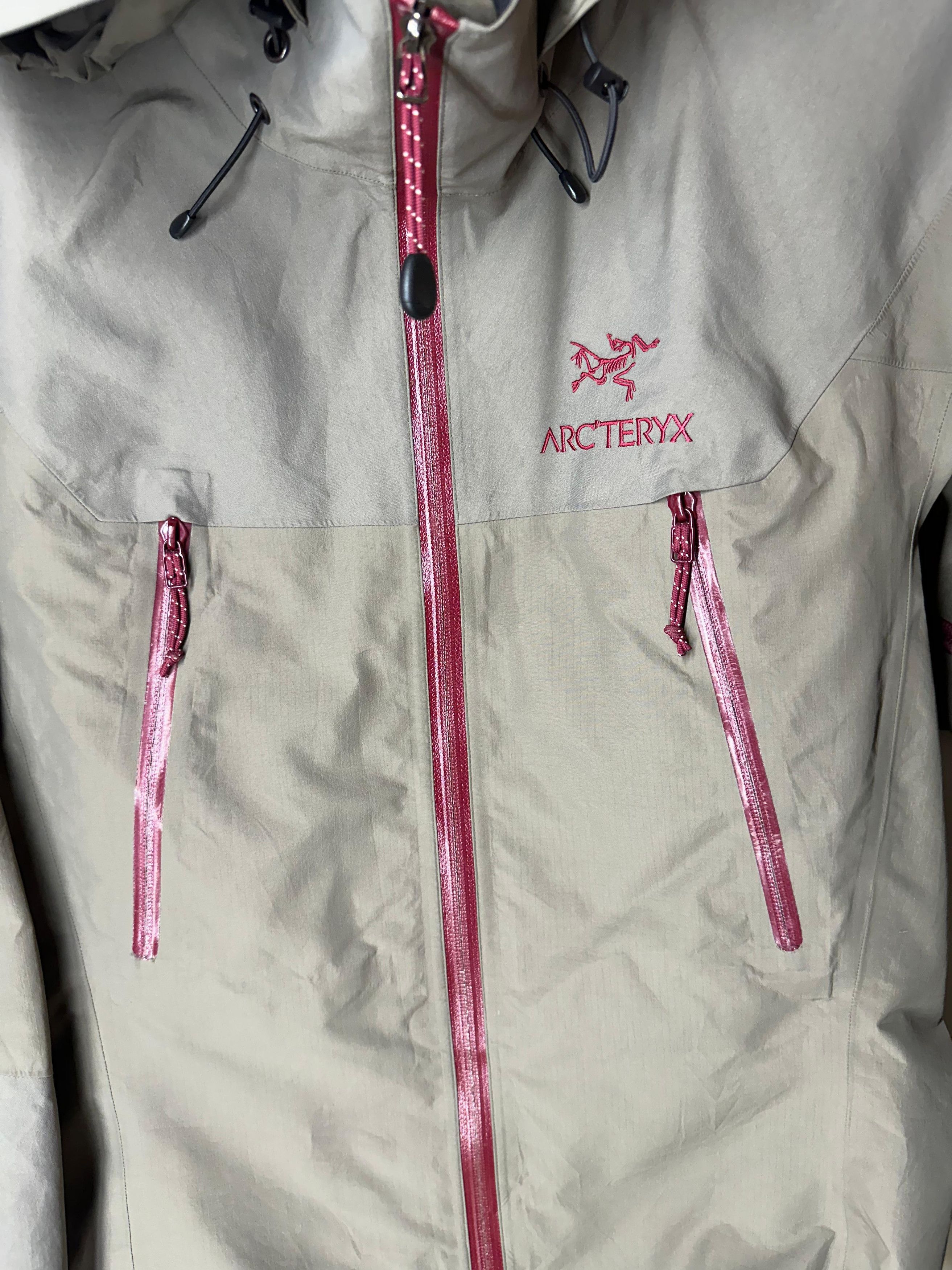 Arc'teryx Arcteryx Beta AR Pro Shell Jacket Size M / US 6-8 / IT 42-44 - 2 Preview