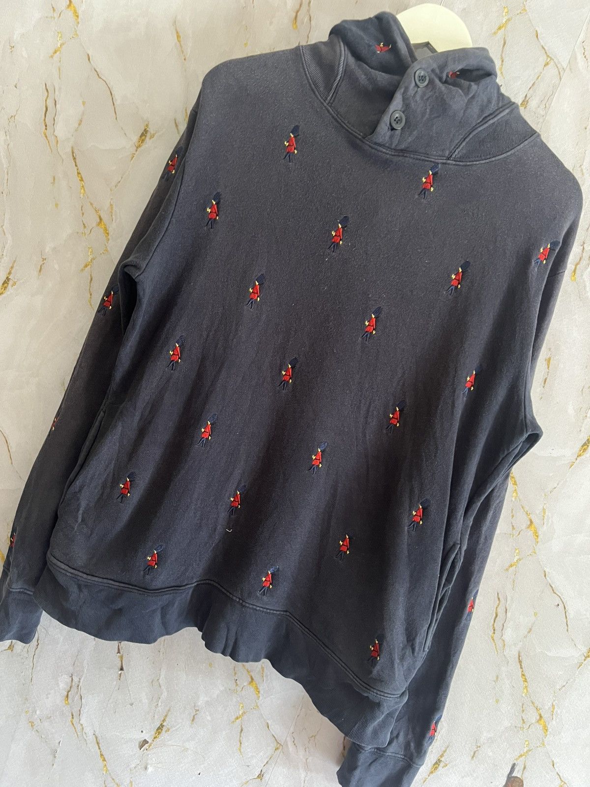 Japanese Brand Graniph Embroidered Pullover Hoodie –Over Red People Graphic Size US L / EU 52-54 / 3 - 5 Thumbnail