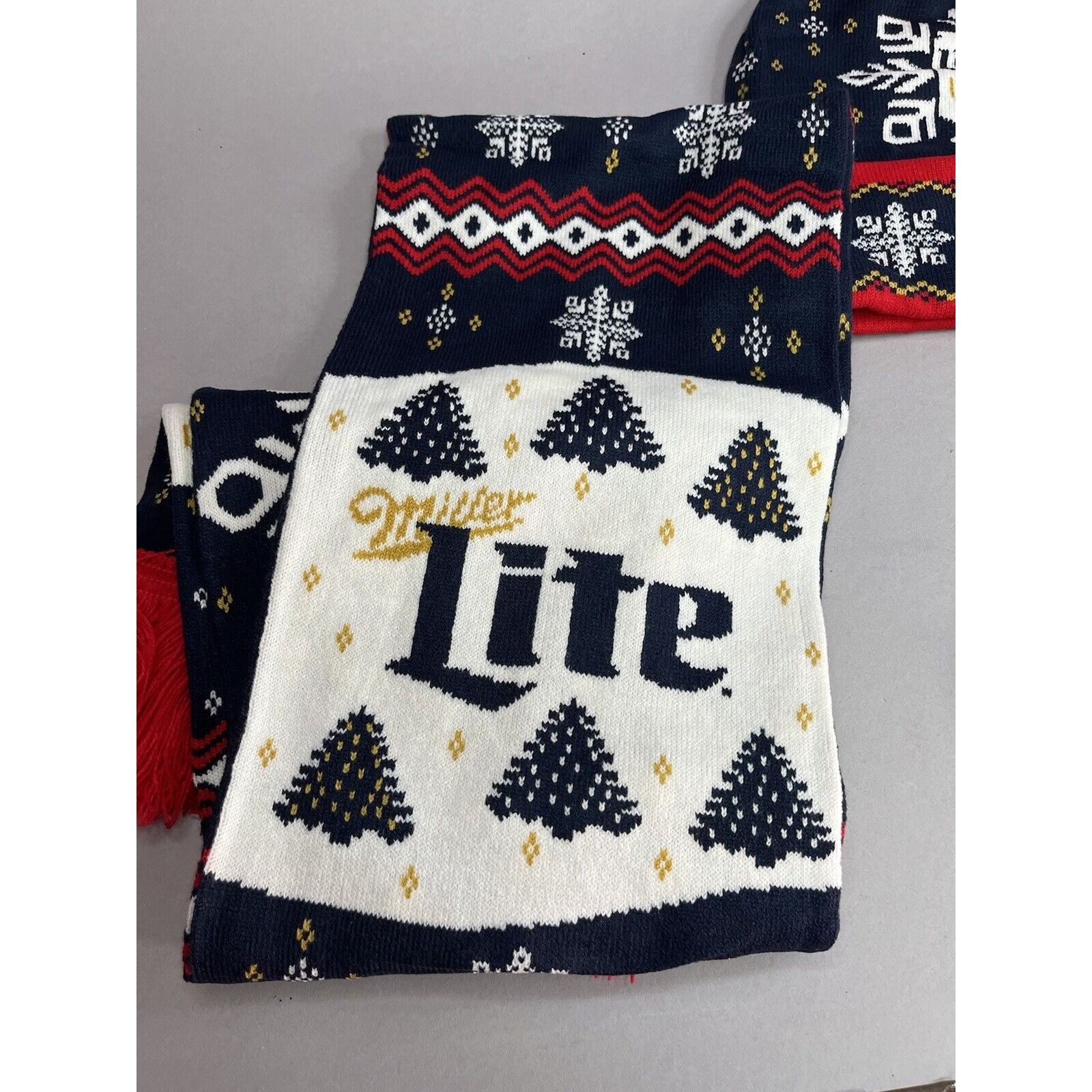 Other Miller Light Beer Knit Holiday Scarf Hat & Socks Ugly Christ Size ONE SIZE - 4 Thumbnail