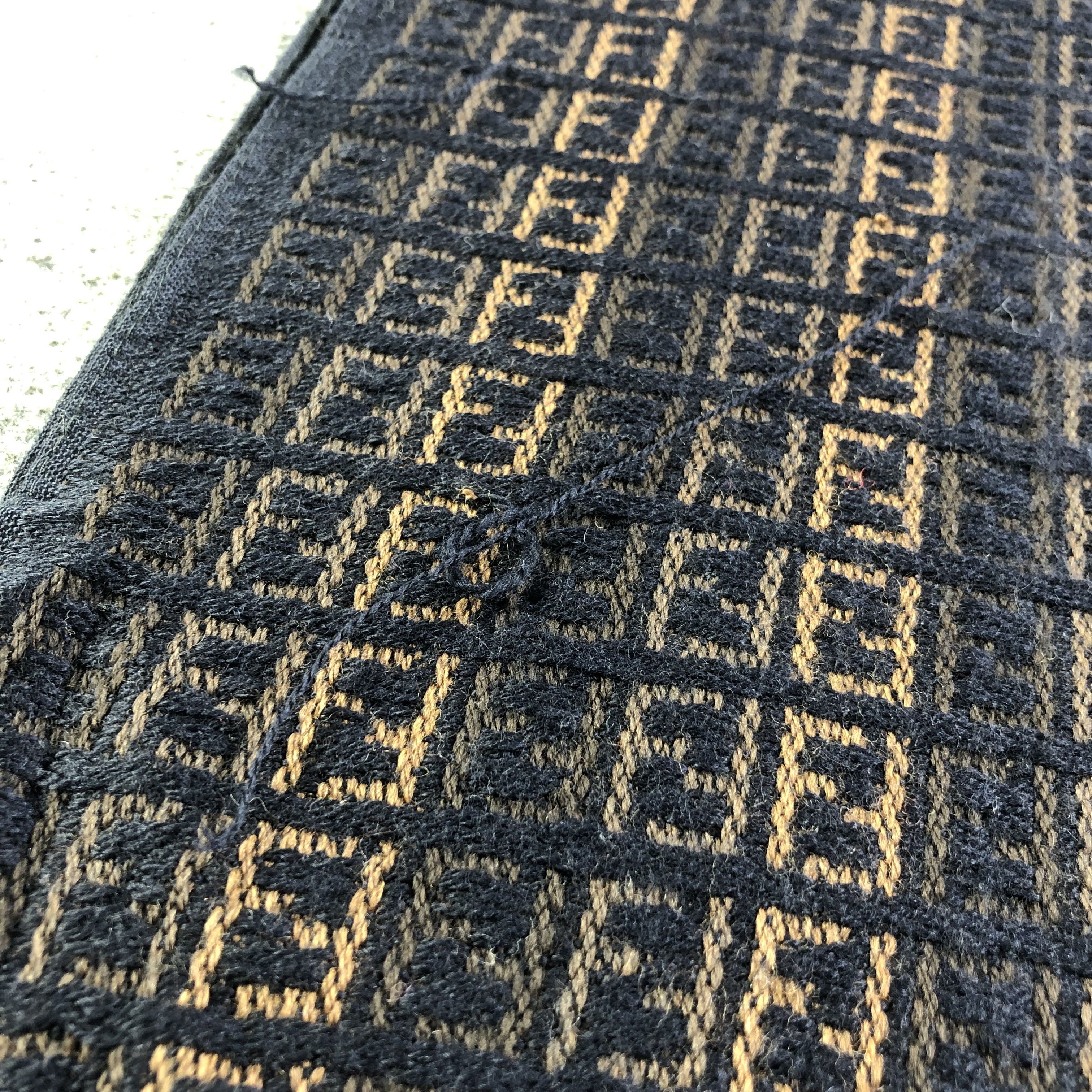 Vintage Fendi FF Monogram Wool Scarf Muffler V1187 Size ONE SIZE - 5 Thumbnail