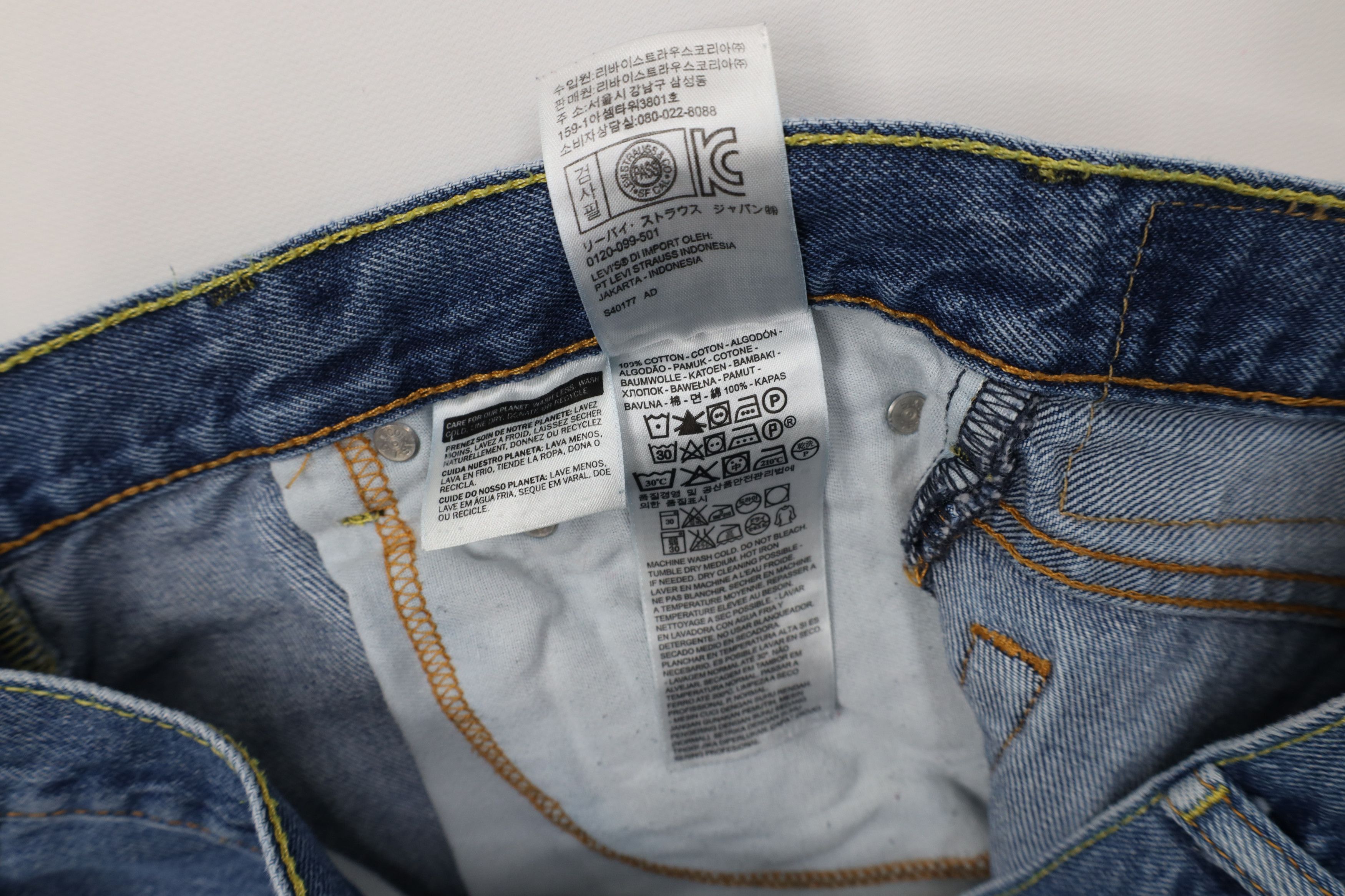 Levi's Vintage Y2K Levis 517 Boot Cut Denim Jeans Blue Cotton Size US 34 / EU 50 - 8 Thumbnail