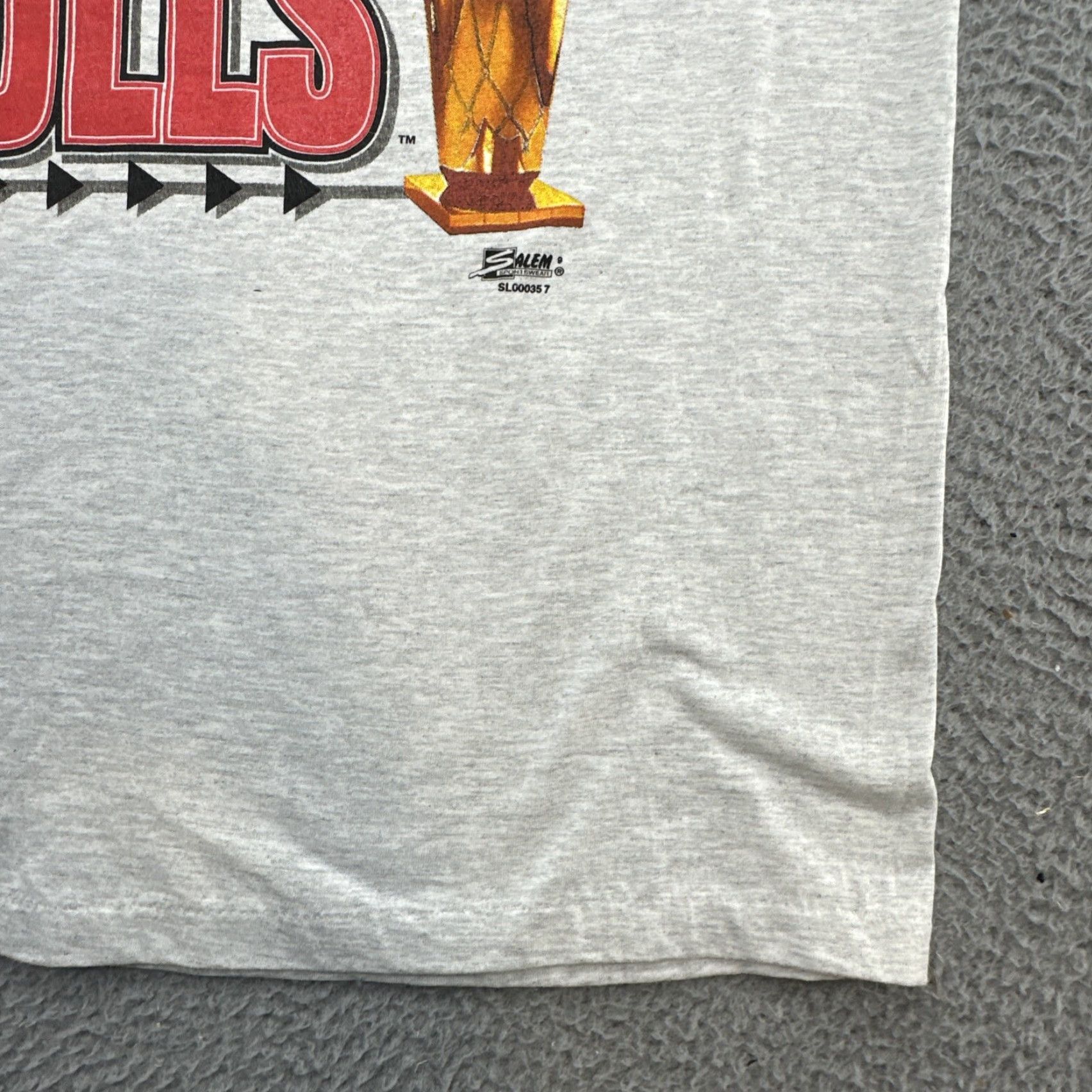 Vintage VINTAGE Chicago Bulls 1993 World Champs T Shirt Tee Size XL Black Mens T-Shirt Size US XL / EU 56 / 4 - 3 Thumbnail