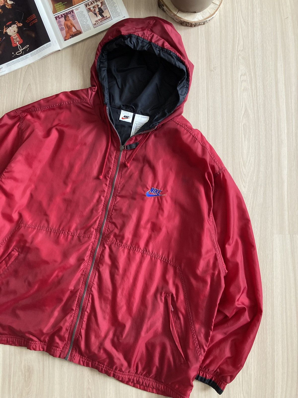 Vintage Vintage RARE Nike Big Logo Nylon Jacket 90s Size US XL / EU 56 / 4 - 6 Thumbnail