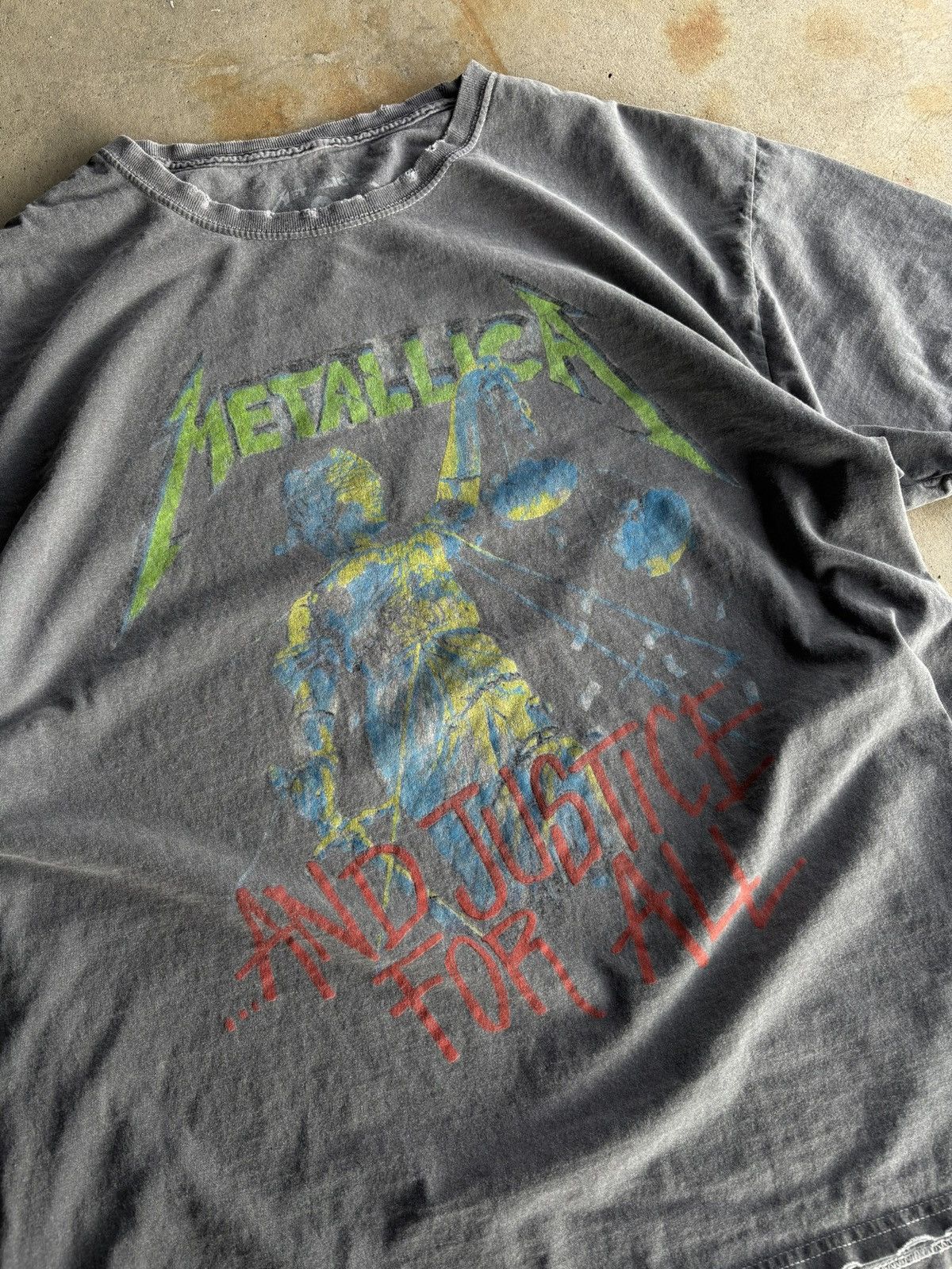 Other Metallica And Justice For All Faded Grey Distressed Band Tee Size US M / EU 48-50 / 2 - 3 Thumbnail