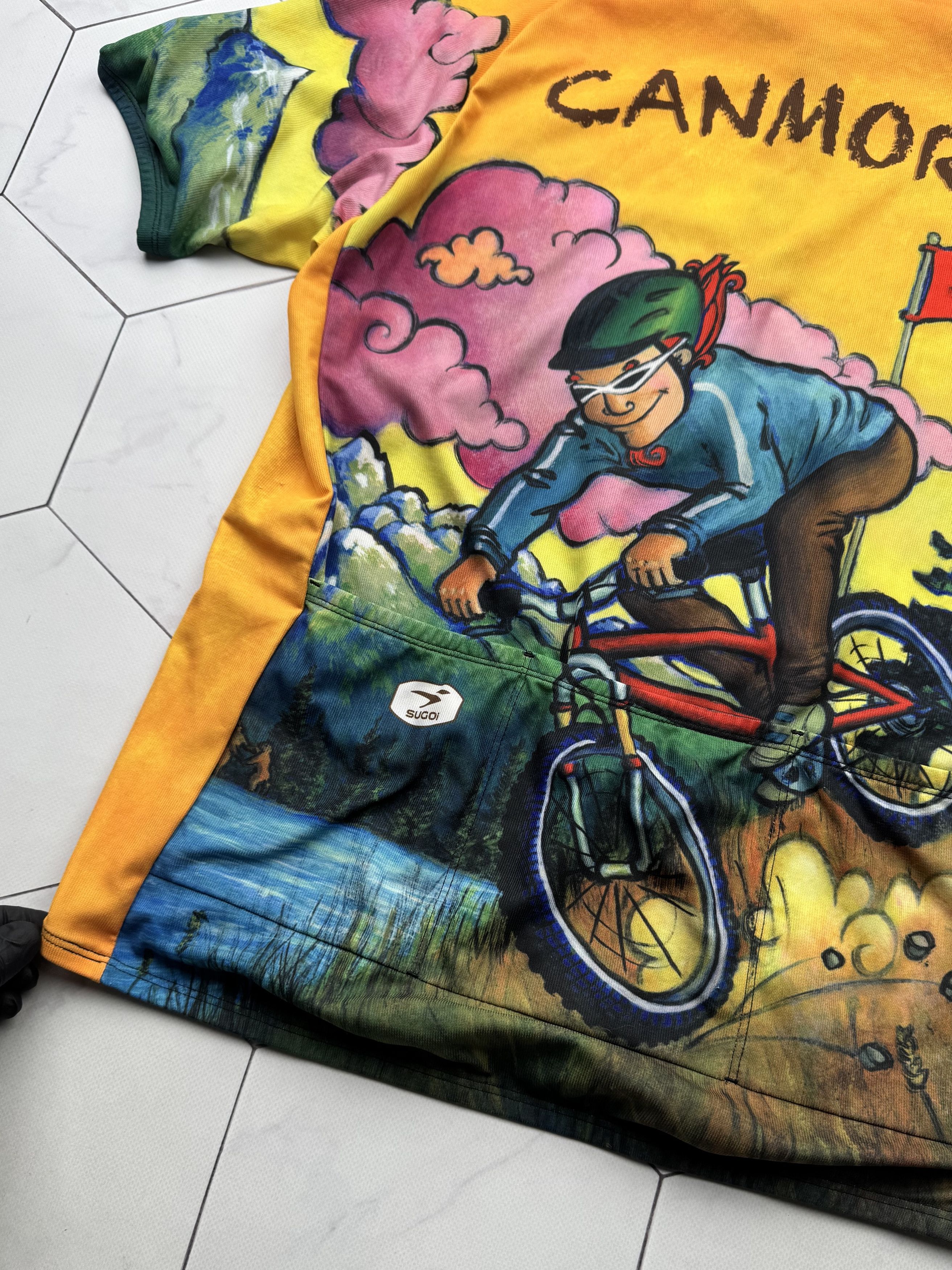 Japanese Brand Sugoi Cycle Jersey (B5) Size US XL / EU 56 / 4 - 10 Thumbnail