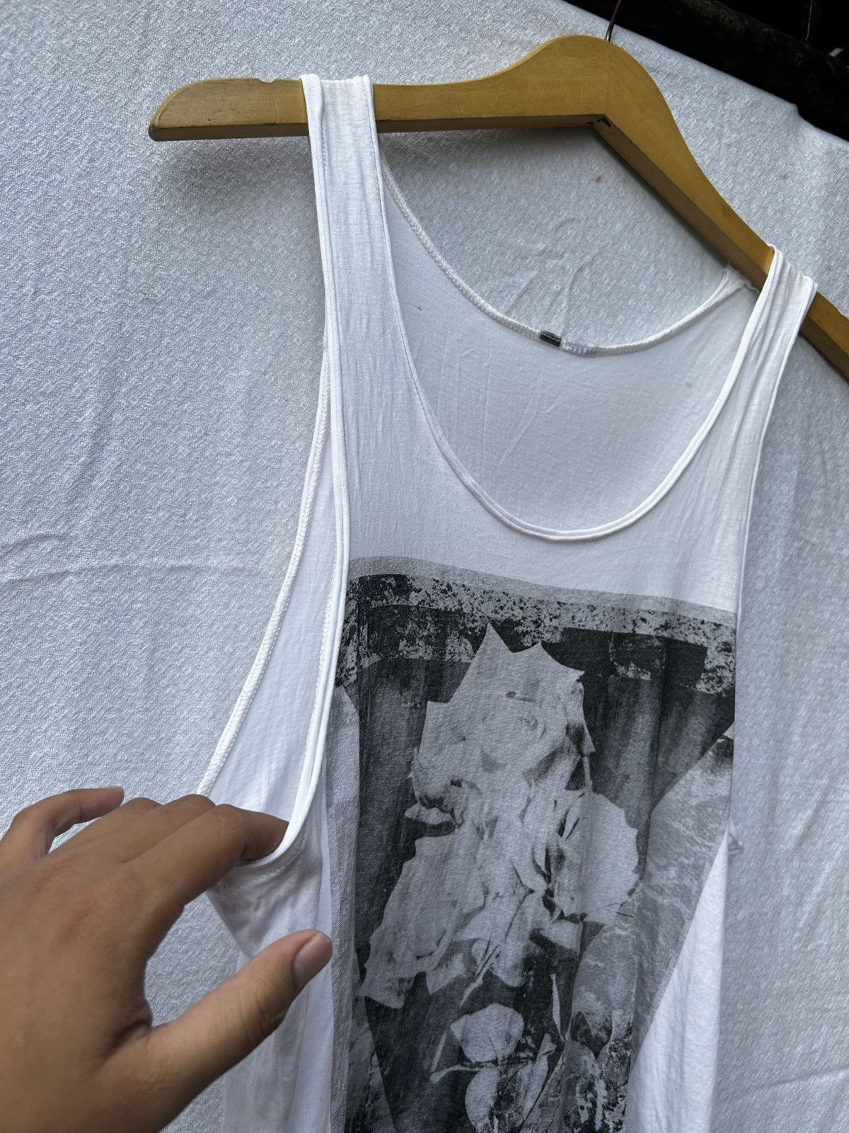 If Six Was Nine × Japanese Brand × Le Grande Bleu (L.G.B.) Japanese tanktop flowers illuminate triumph style Size US M / EU 48-50 / 2 - 5 Thumbnail