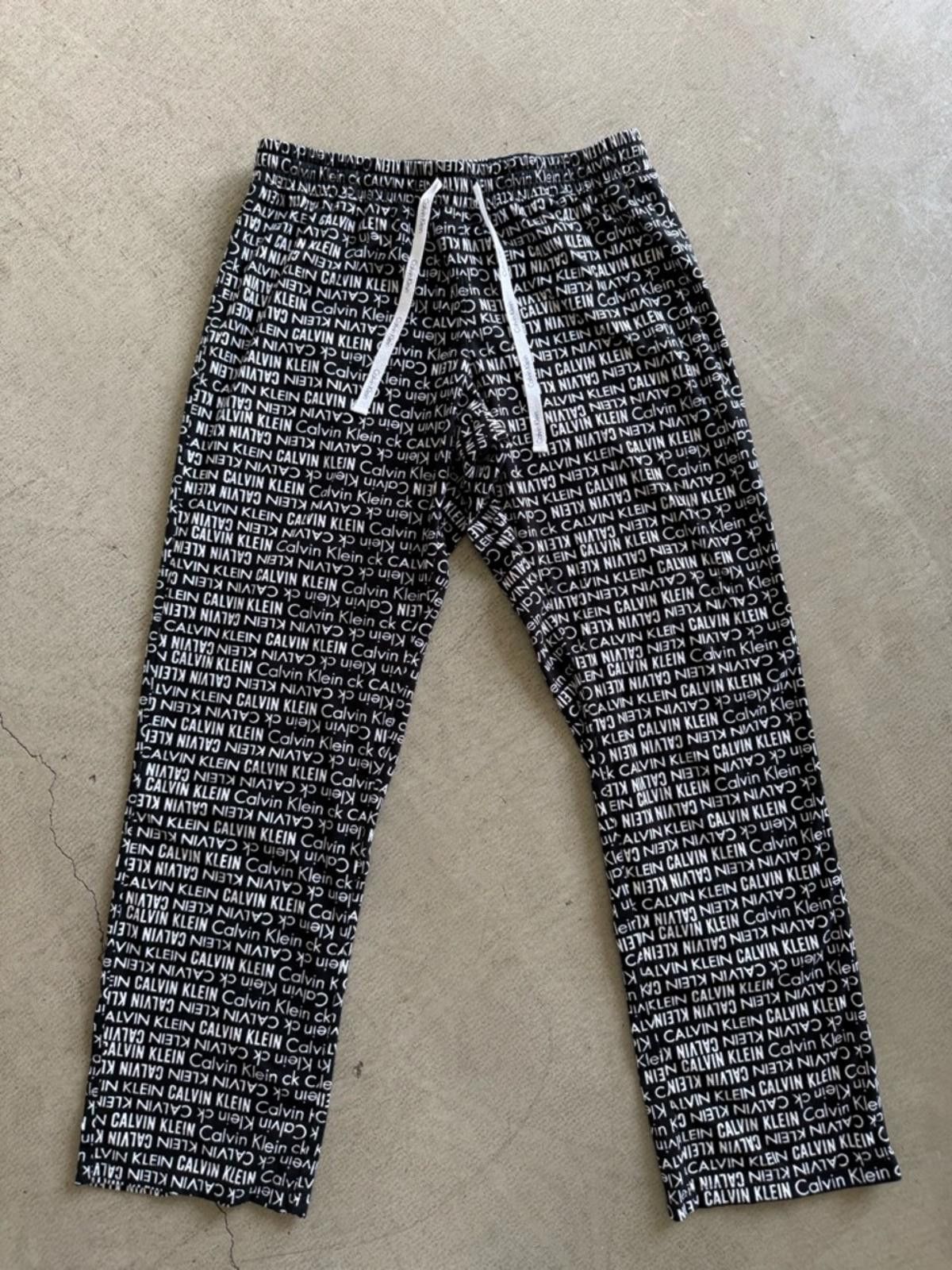 Calvin Klein Calvin Klein / Logo Fleece Pajama Pants / Black White Size ONE SIZE - 1 Thumbnail