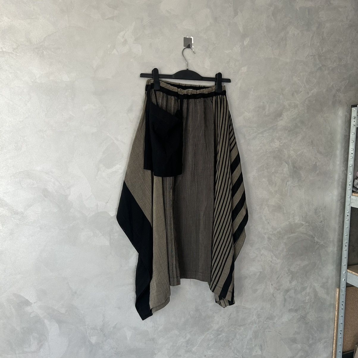 Issey Miyake Archive 1980’s Issey Miyake Permanente Striped Wool Skirt Size 25" / US 0 / IT 36 - 8 Thumbnail