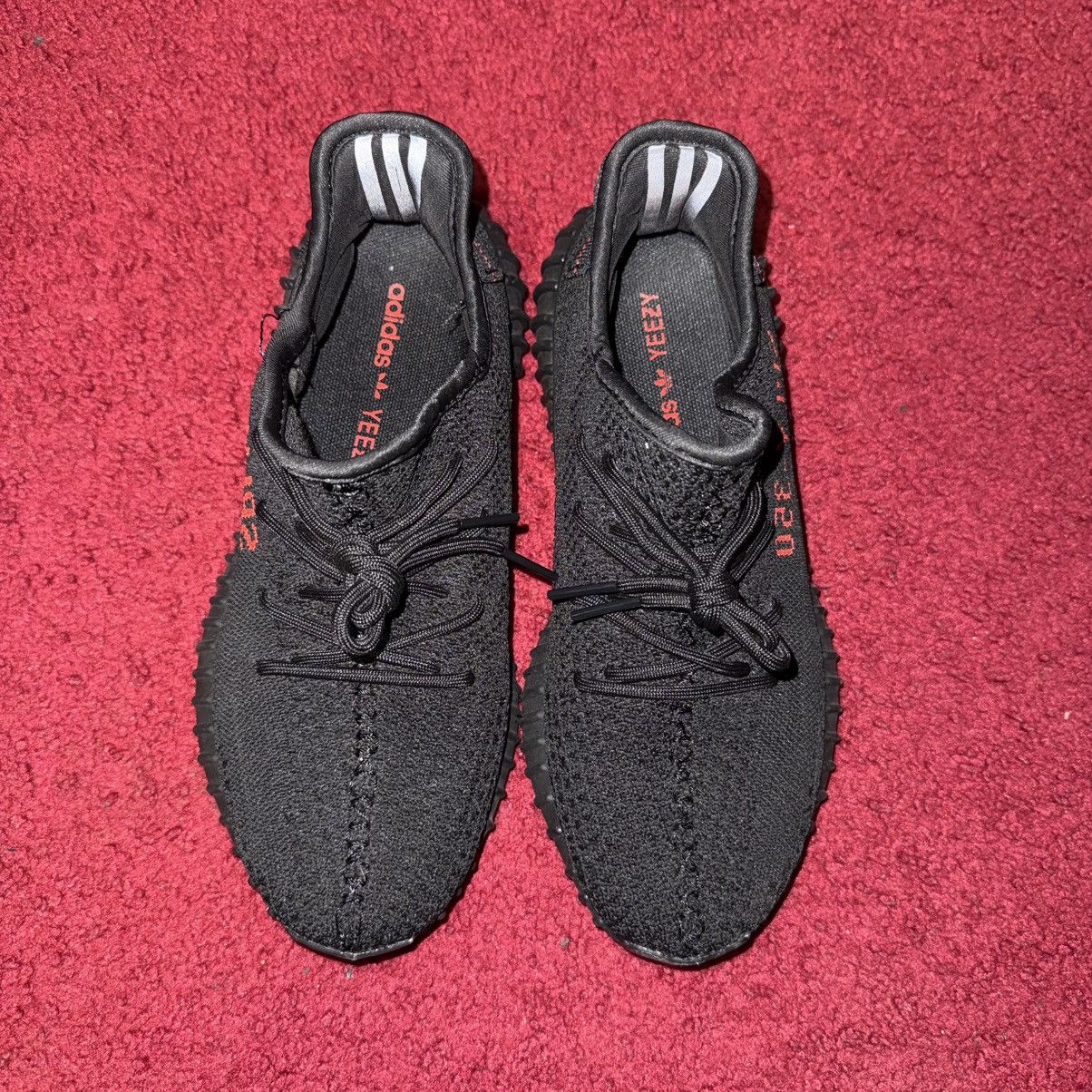 Yeezy Yeezy 350 V2 BRED Size US 7 / EU 40 - 2 Thumbnail