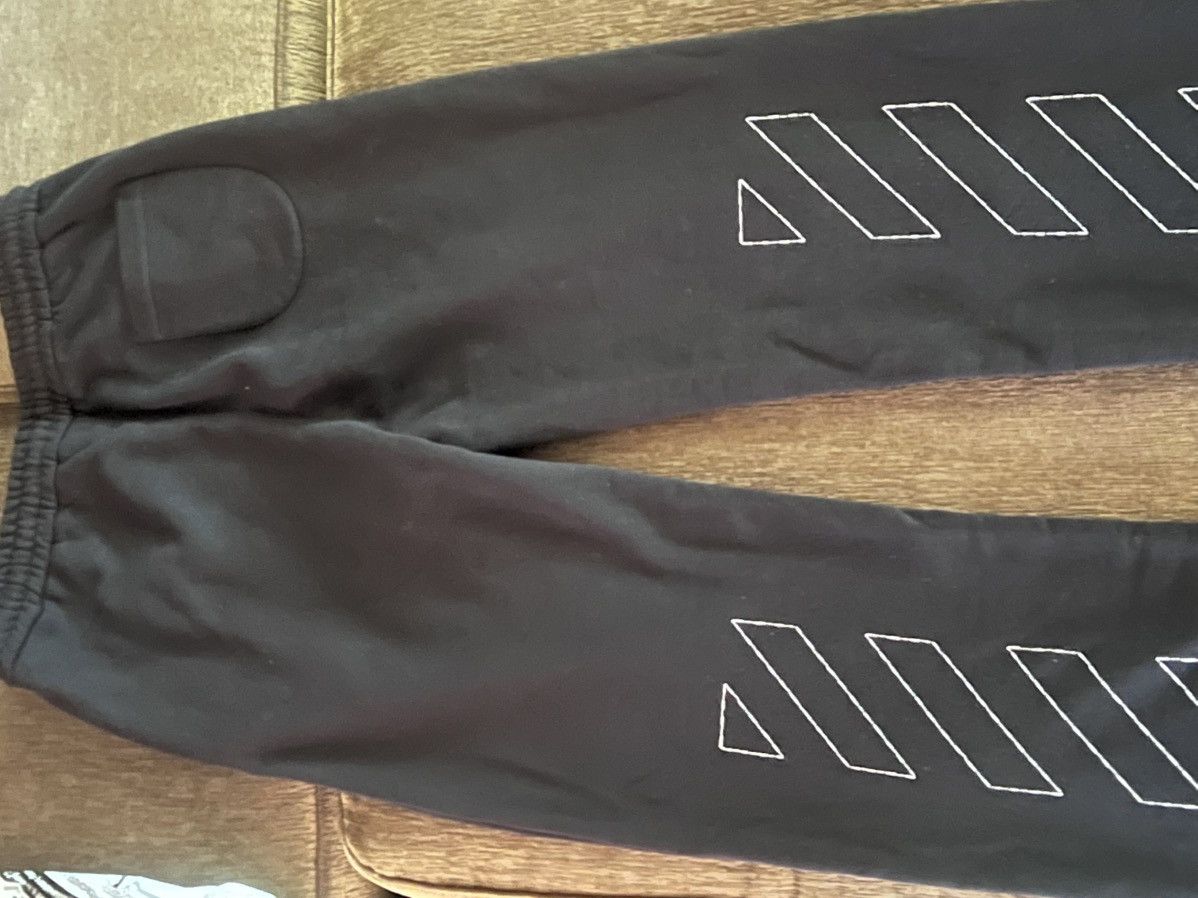 Off-White Off-White - off stitch sweat pants Size US 36 / EU 52 - 3 Thumbnail