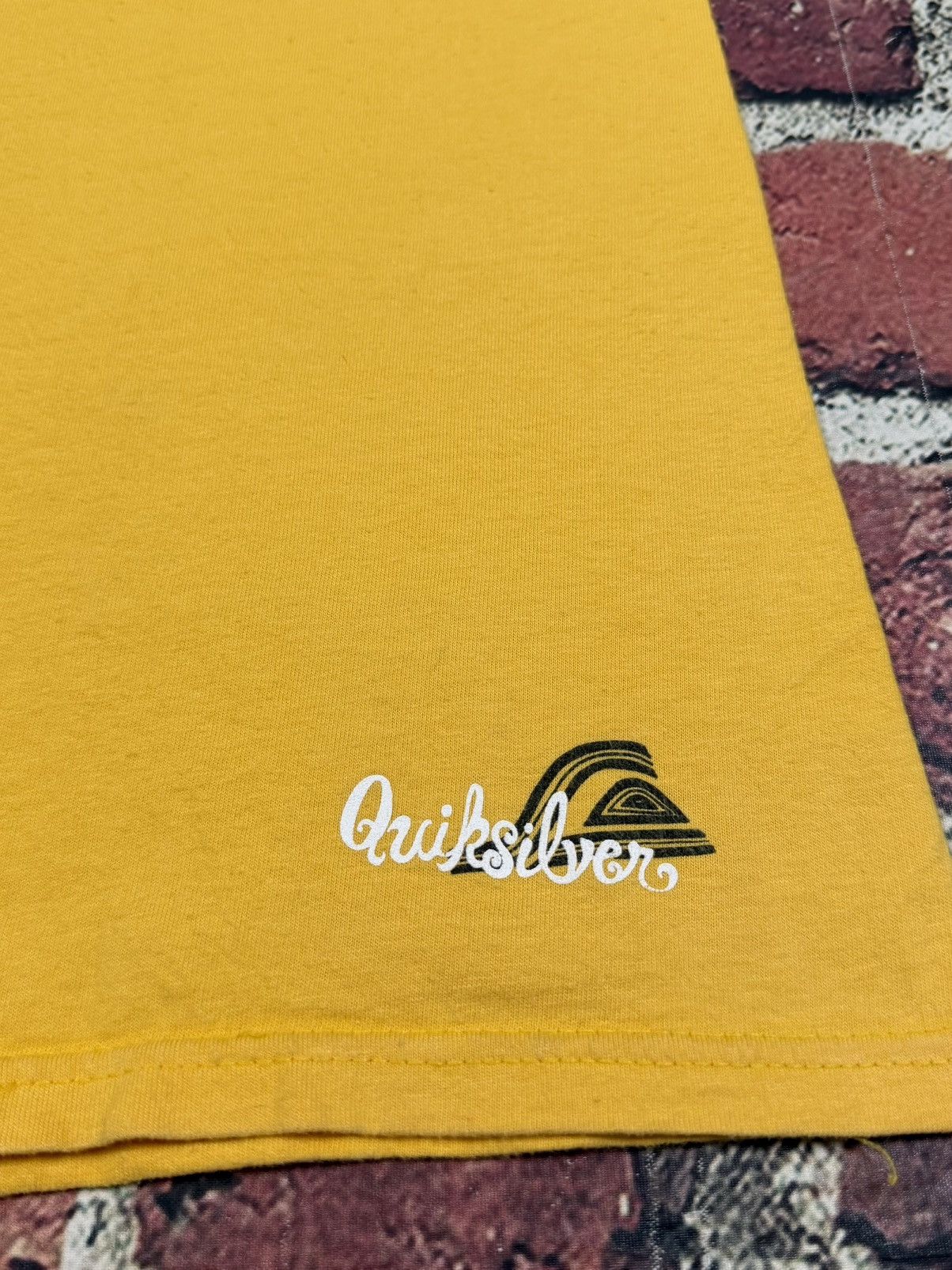 Quicksilver Vintage Quiksilver T Shirt Skater Surfer Cyber Grunge Y2K Size US M / EU 48-50 / 2 - 5 Thumbnail