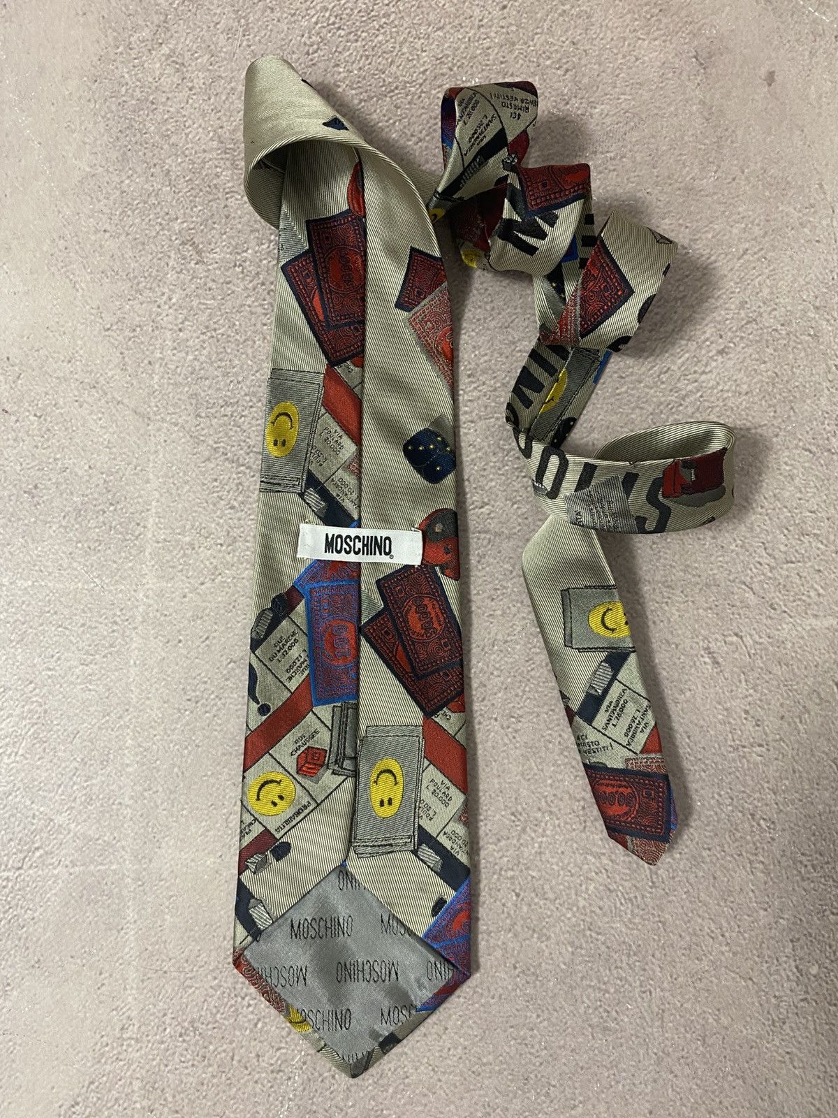 Moschino × Vintage Moschino vintage distressed futuristic tie Size ONE SIZE - 1 Thumbnail