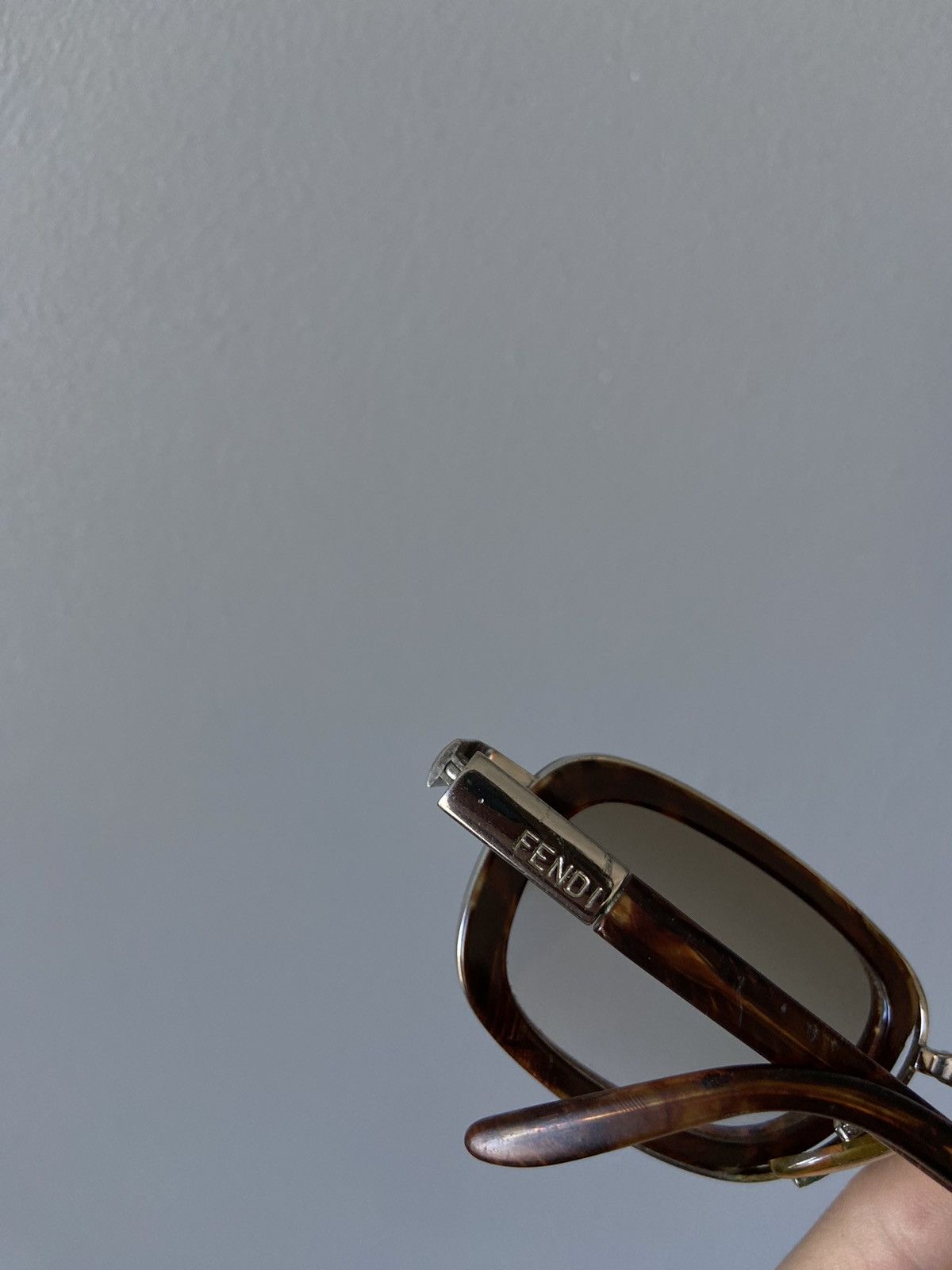 Fendi Vintage Fendi Sunglasses SL 7117 579 Size ONE SIZE - 6 Thumbnail