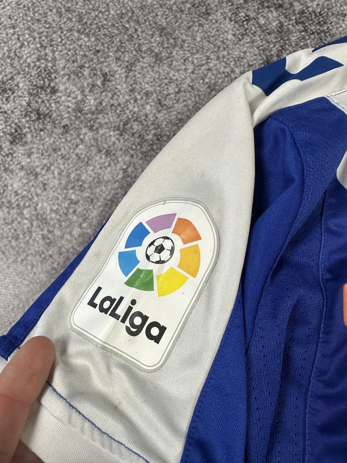 Hummel Hummel Tenerife Soccer Jersey Streetwear Rare Casual Spain Size US M / EU 48-50 / 2 - 4 Thumbnail