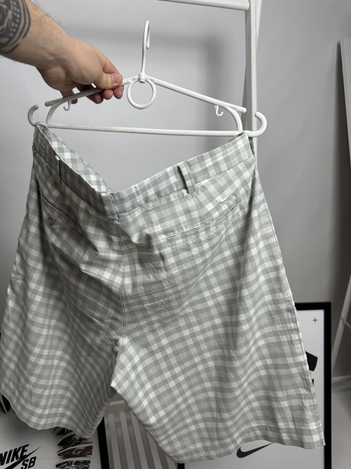 Nike Rare Nike Golf Shorts Size US 36 / EU 52 - 5 Thumbnail