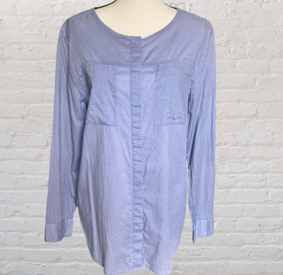 Calvin Klein CALVIN KLEIN LONG SLEEVE BUTTON UP BLOUSE TOP WITH POCKETS Size M / US 6-8 / IT 42-44 - 9 Thumbnail