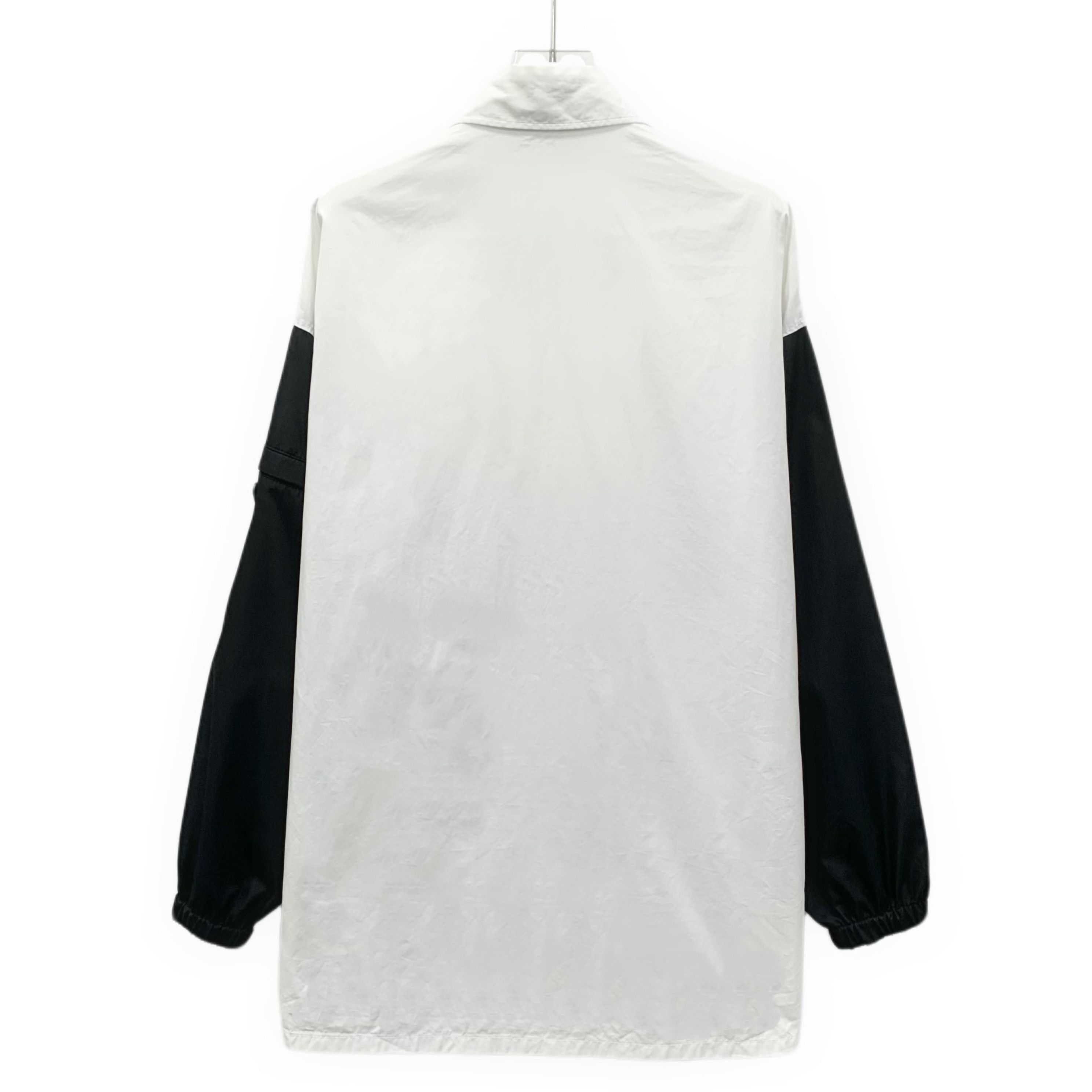 Prada Prada White Triangle Logo Cotton Shirt (M) Size US M / EU 48-50 / 2 - 9 Thumbnail