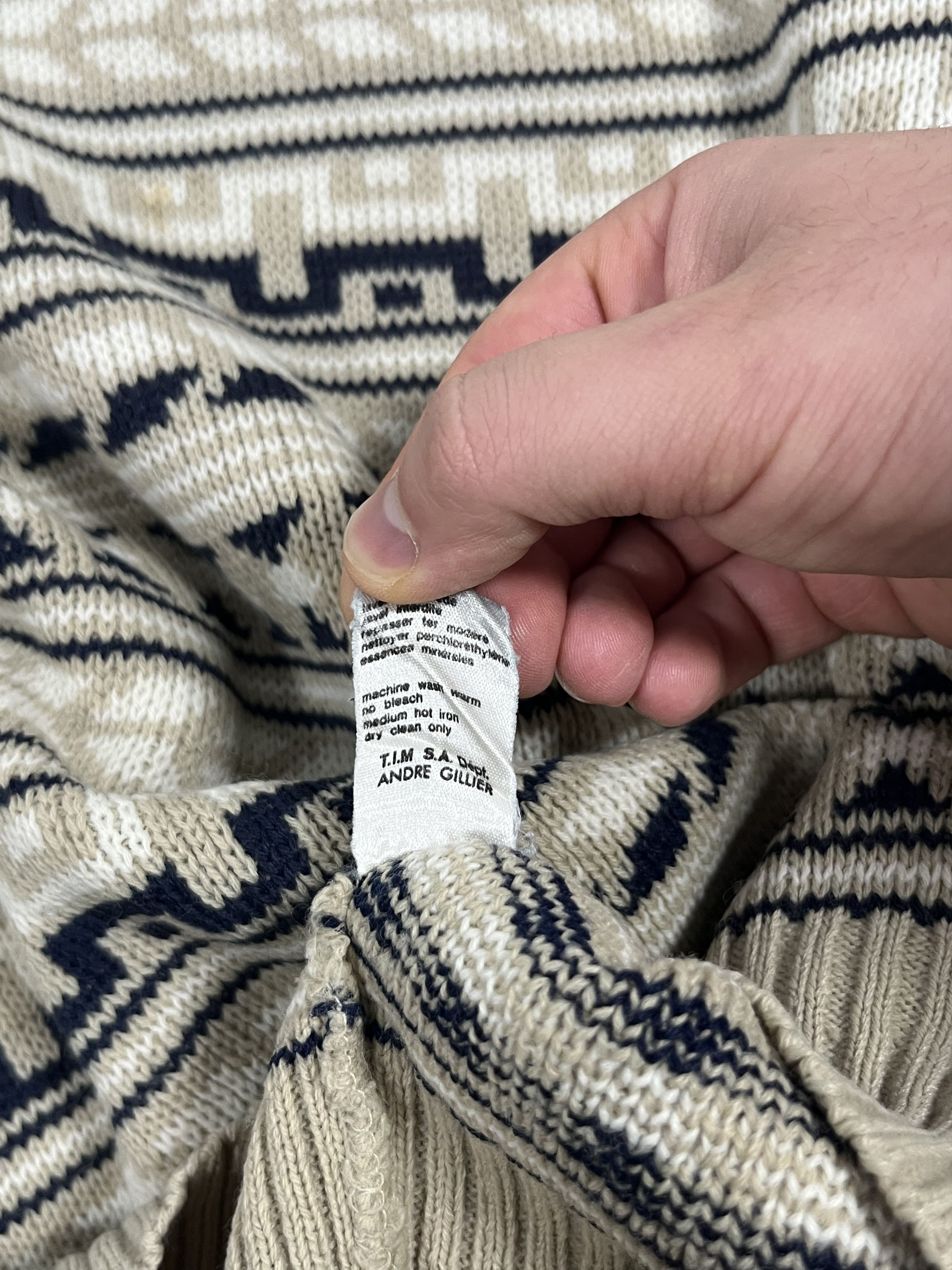 Lacoste Vintage Knitwear Lacoste Monogram 00SS MADE IN FRANCE Beige Size US L / EU 52-54 / 3 - 8 Thumbnail