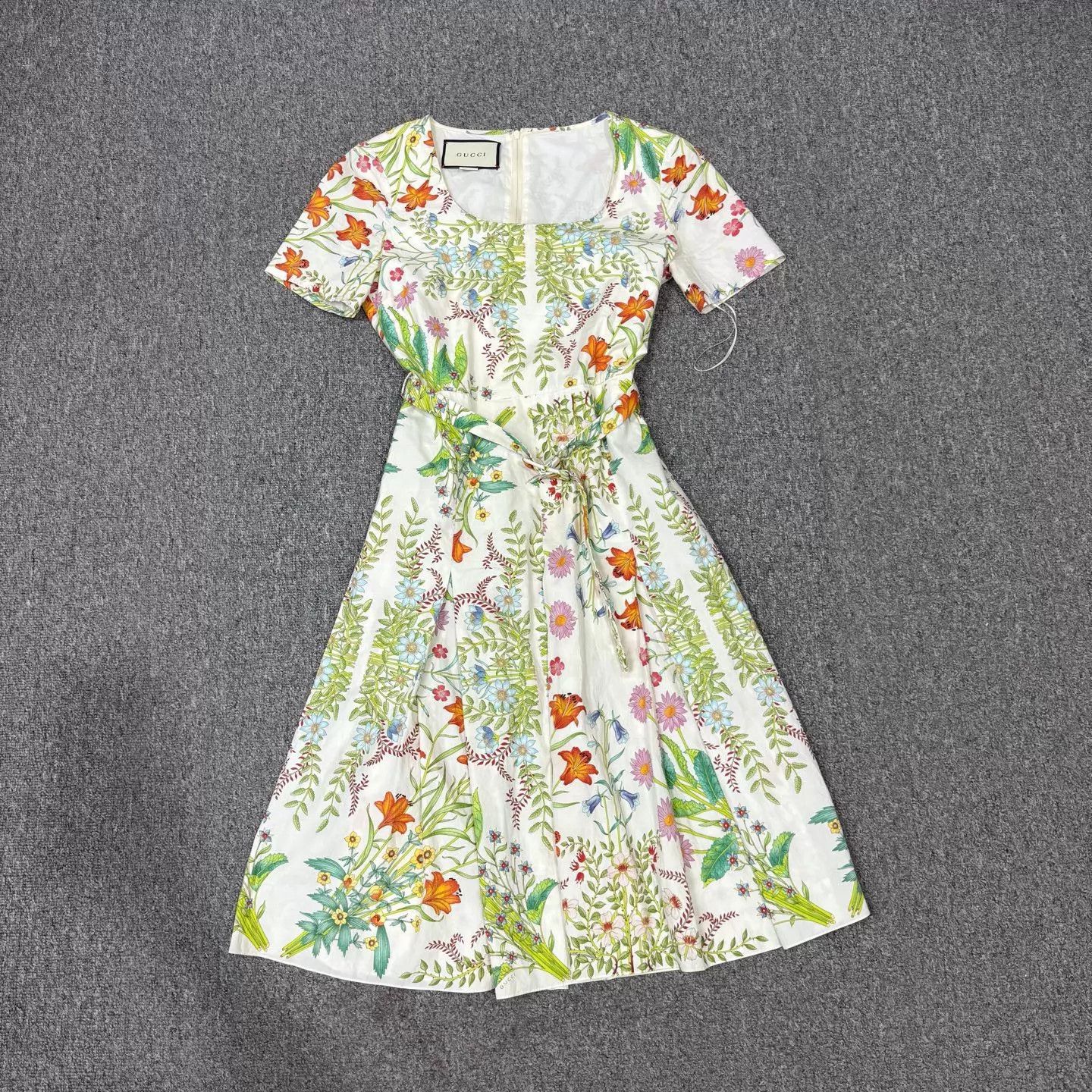 Gucci Gucci Floral Print Limited Dress 36 95 New Size XS / US 0-2 / IT 36-38 - 1 Thumbnail
