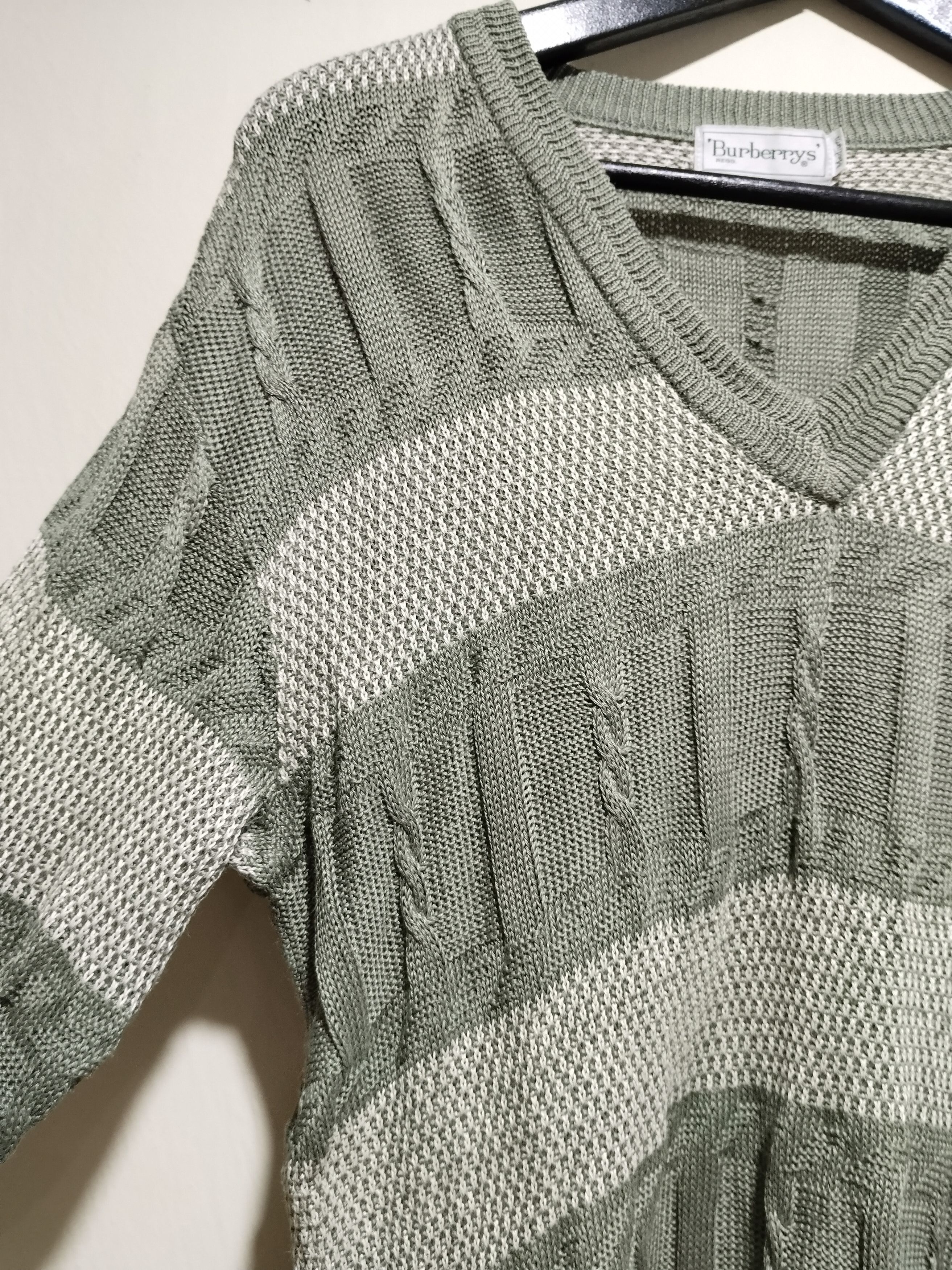 Burberry Vintage Burberry knitwear sweater Size US M / EU 48-50 / 2 - 2 Thumbnail