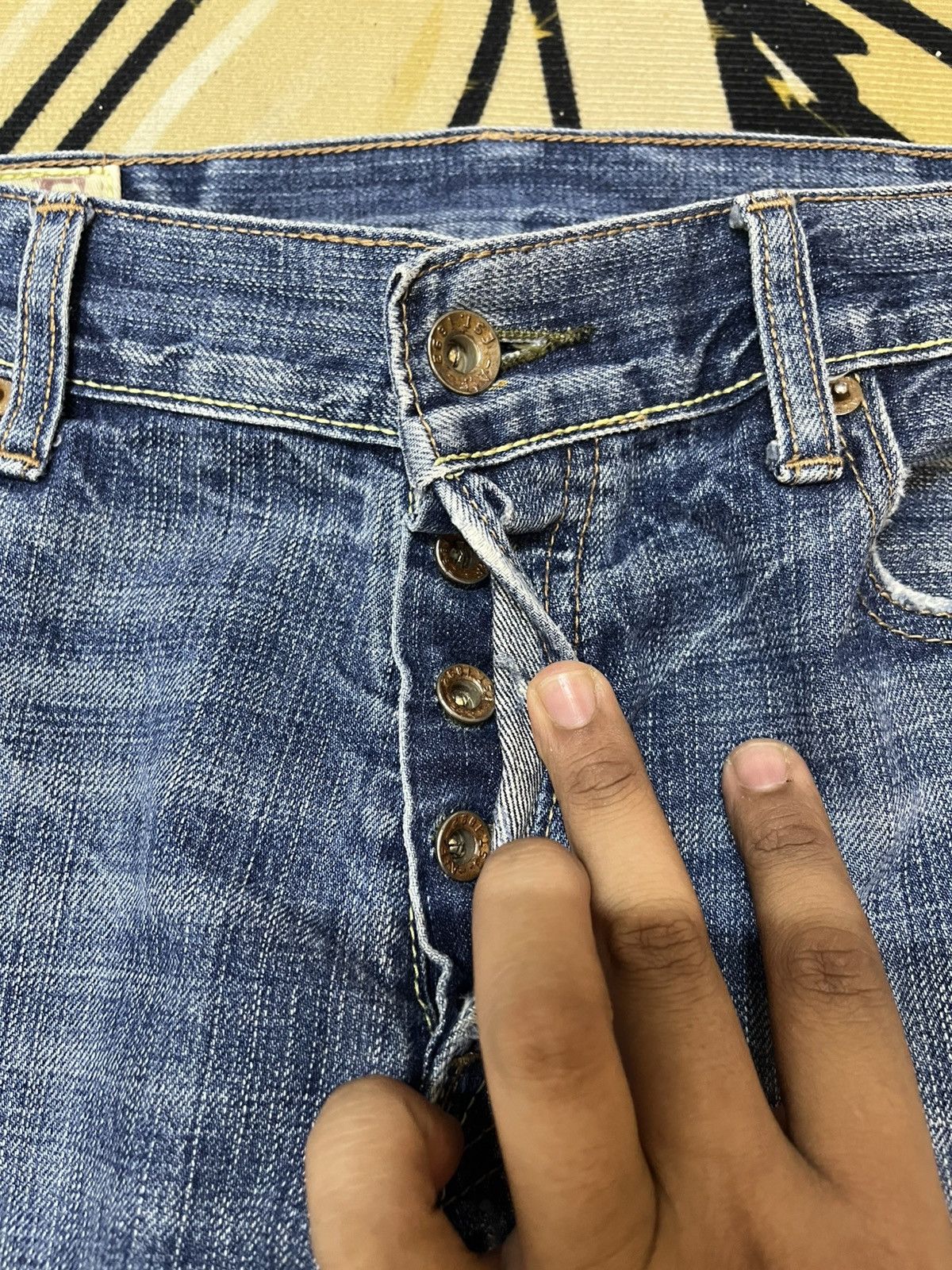 Abercrombie & Fitch × Beauty Beast Vintage Abercrombie&Fitch Ripped Distressed Denim Size US 33 - 9 Thumbnail