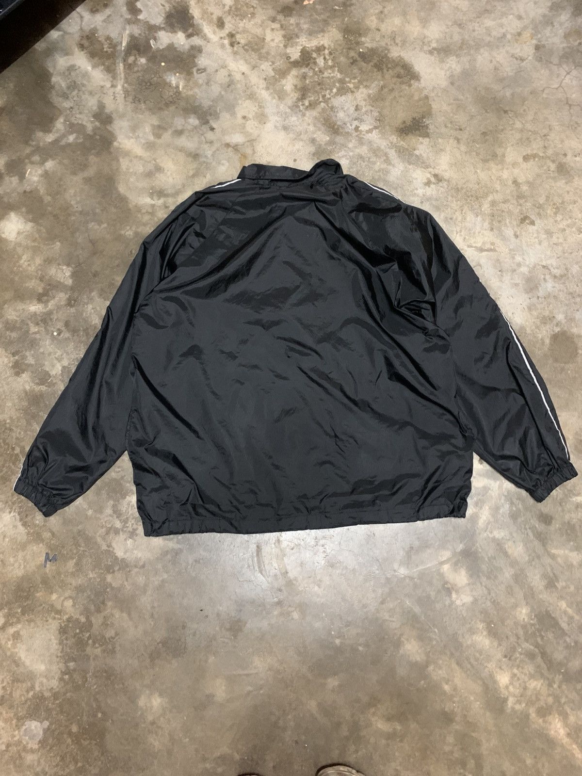 Nike Vintage Nike coach jacket travis scott style baggy jacket Size US L / EU 52-54 / 3 - 7 Thumbnail