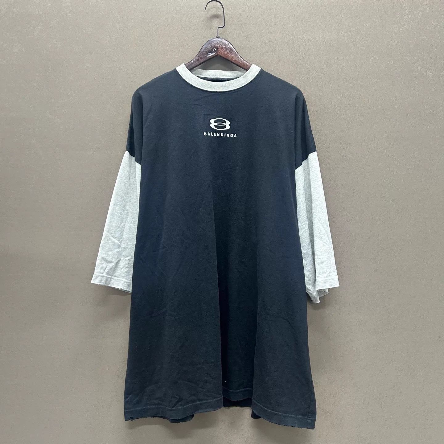 Balenciaga Balenciaga Snow Ring Black Gray Short Sleeve Tee 2 Size US M / EU 48-50 / 2 - 1 Thumbnail