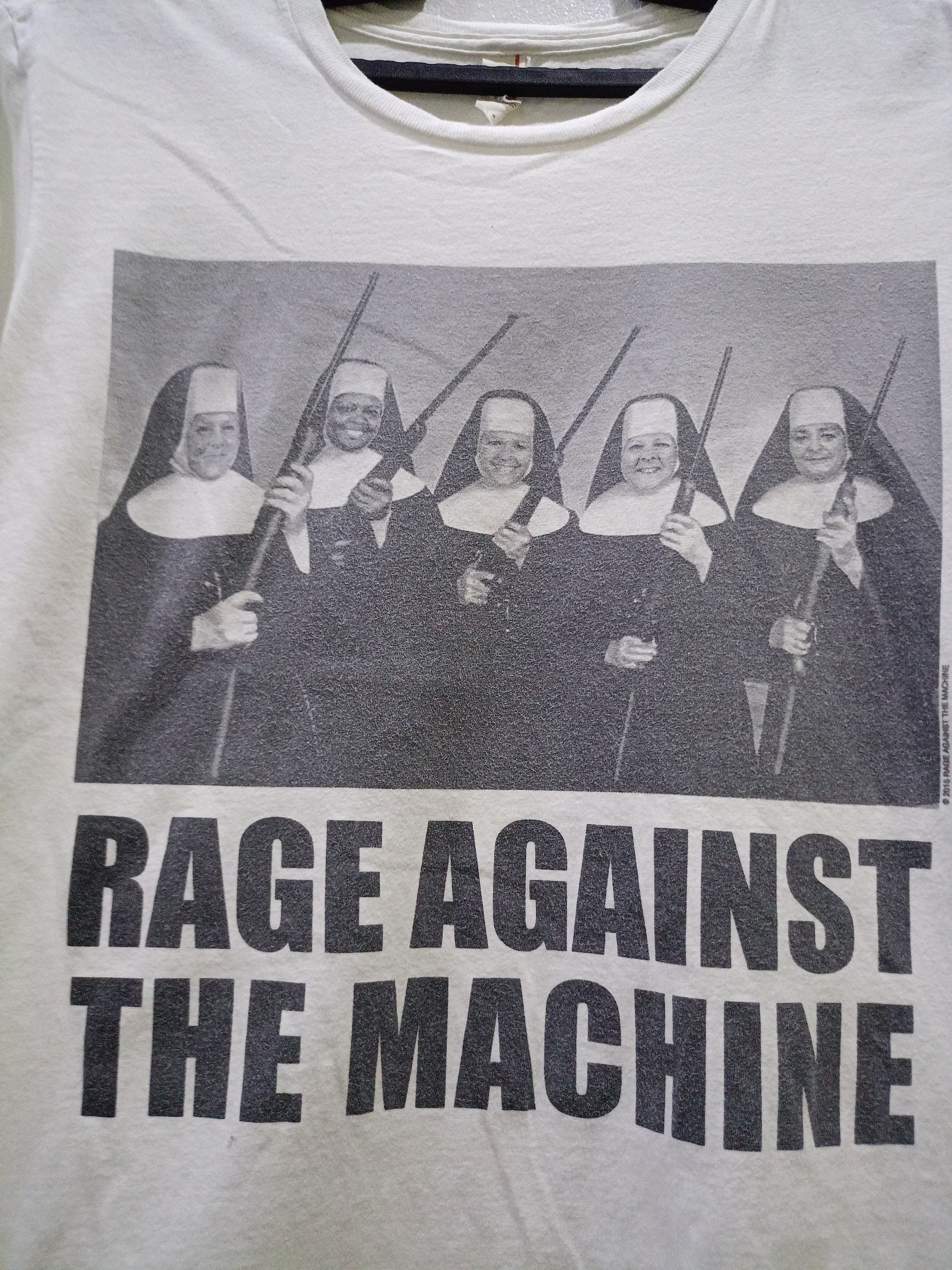 Band Tees Rage against the machine Size US M / EU 48-50 / 2 - 3 Thumbnail