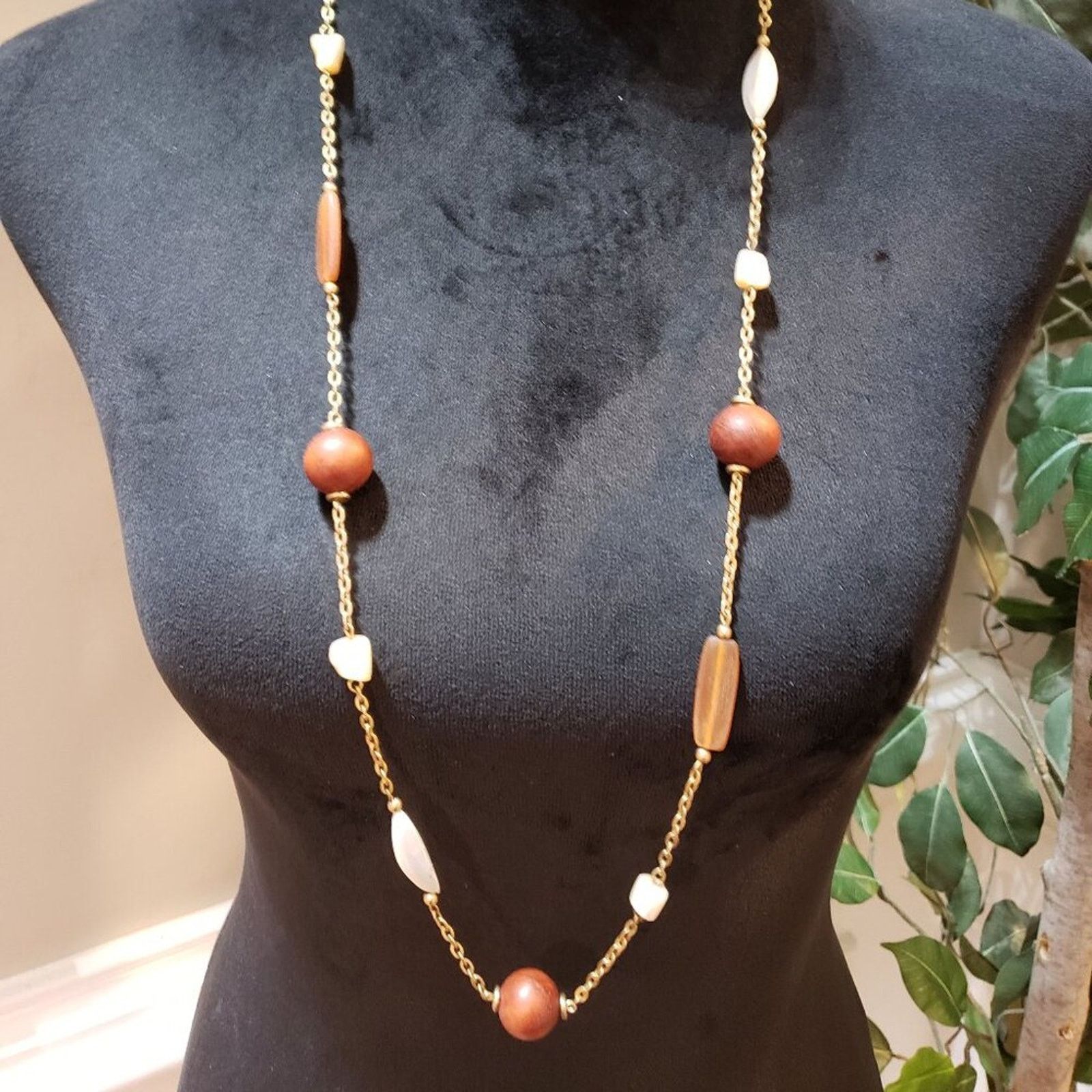 The Unbranded Brand Womens Multicolor Cookie Lee Island Escape Long Necklace Size ONE SIZE - 1 Thumbnail