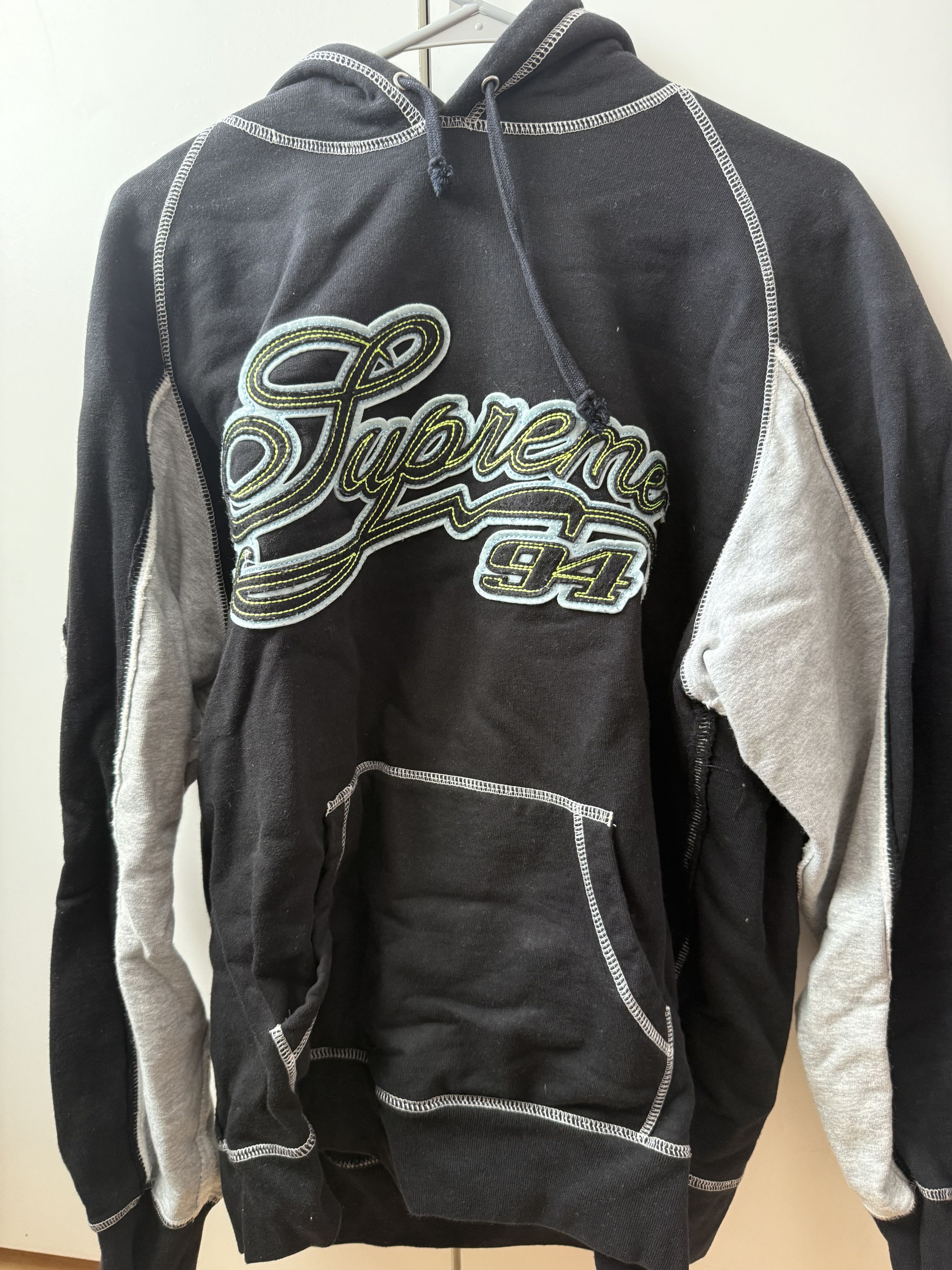 Supreme Supreme hoodie Size US M / EU 48-50 / 2 - 1 Thumbnail