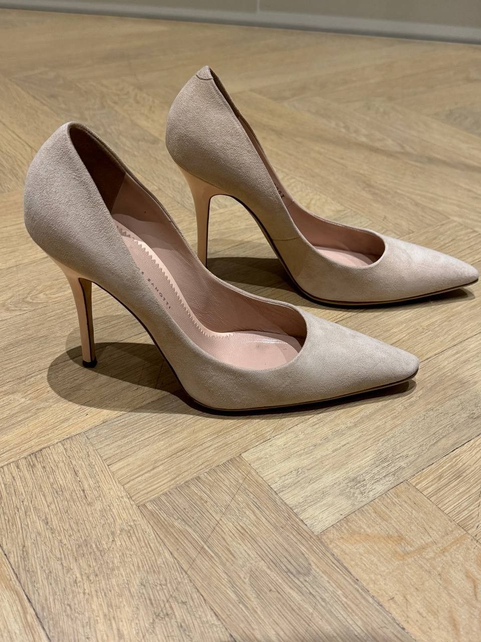 Giuseppe Zanotti Giuseppe Zanotti Beige Suede Heels Size US 9 / IT 39 - 5 Thumbnail