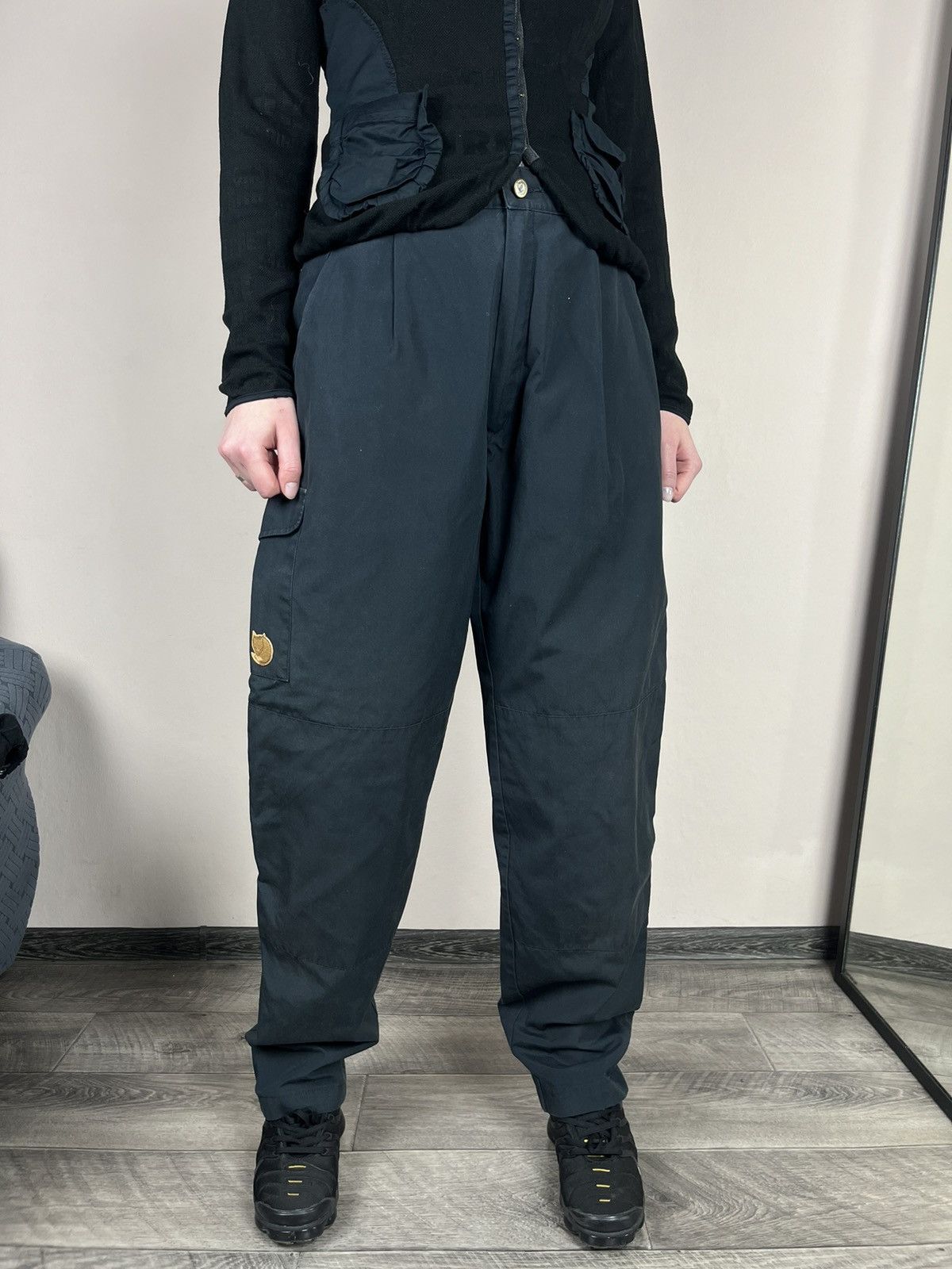 Fjallraven Vintage Fjallraven Rare Cargo Pants Fox Logo Women’s Size 44 Size 30" / US 8 / IT 44 - 1 Thumbnail