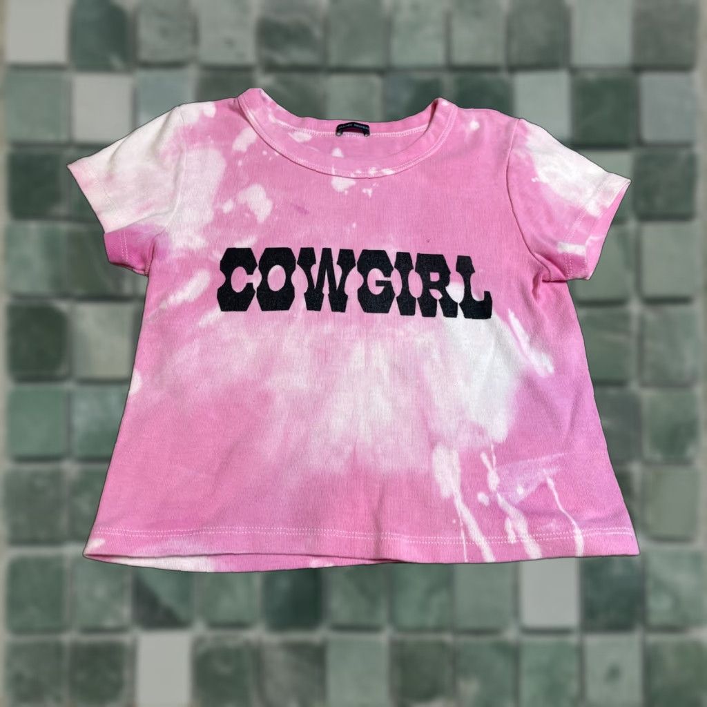 Brandy Melville Brandy Melville Crop Top Shirt Cowgirl Pink Short Sleeve Regular Women 26" Chest Logo Cropped T-Shirt Size 4XL / US 24-26 - 1 Thumbnail